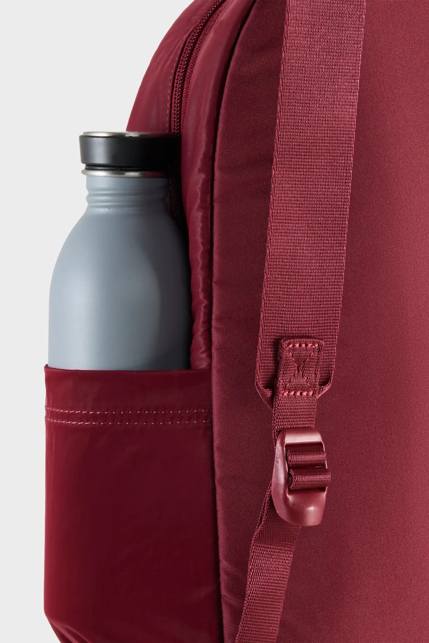 Жіночий червоний рюкзак UP Small Backpack 5