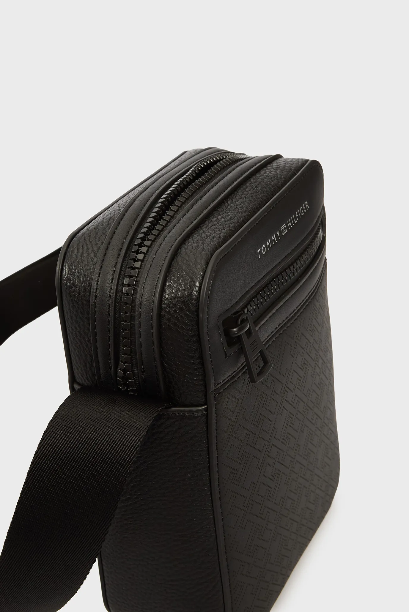 Чоловіча чорна сумка з візерунком MONOGRAM 5