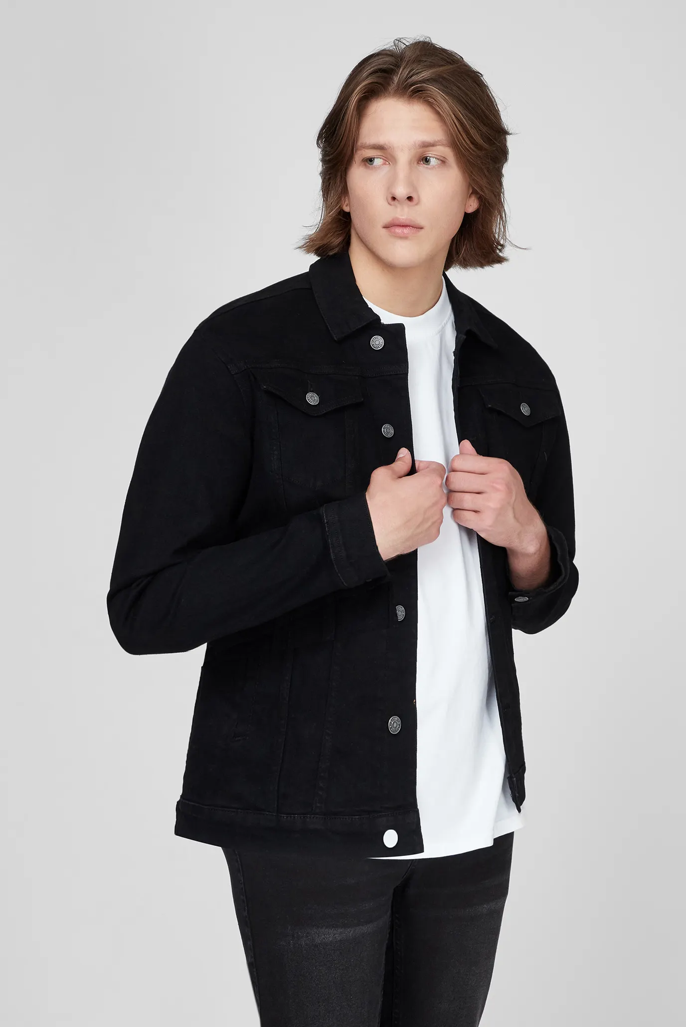 Мужская черная джинсовая куртка 3