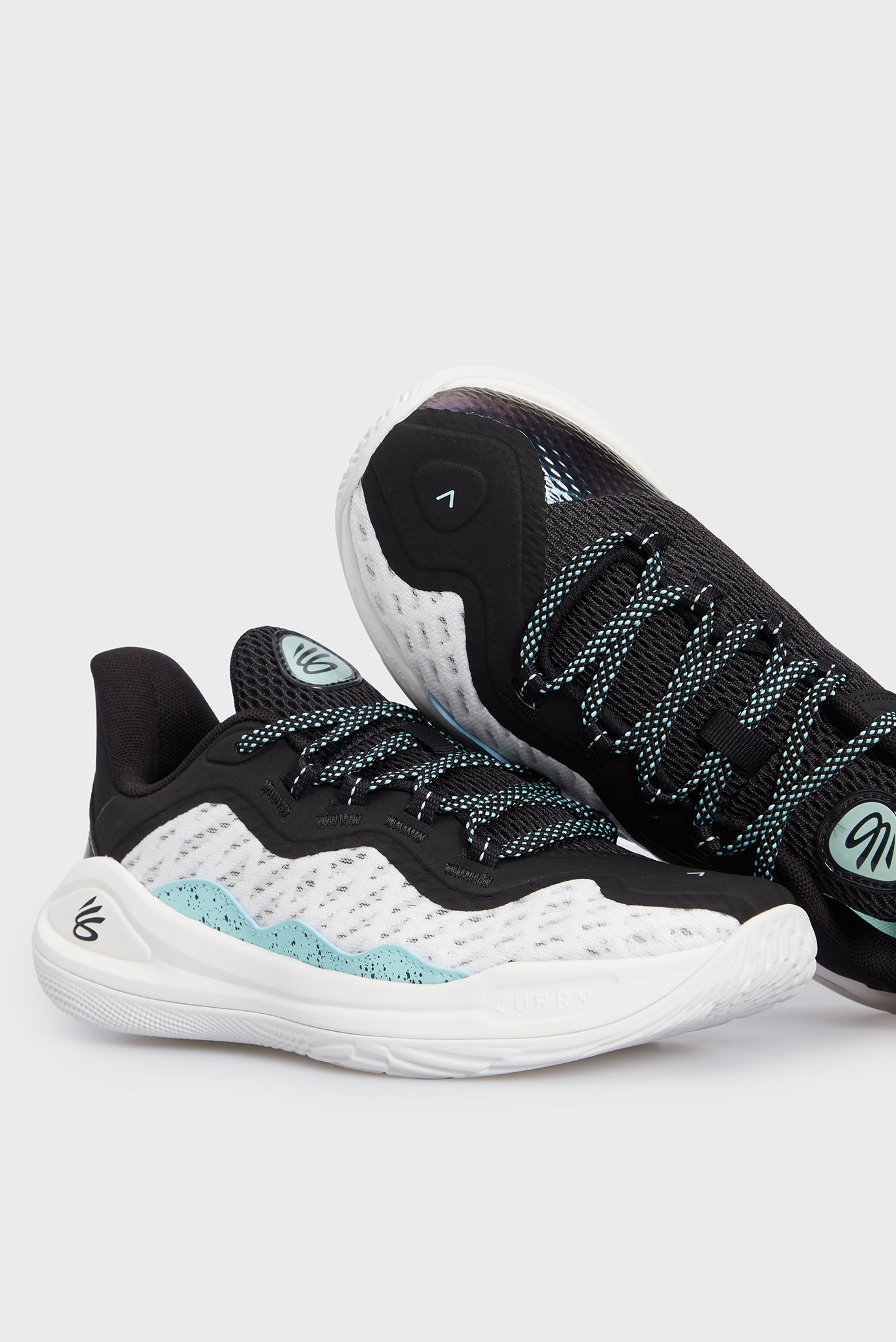 Curry 1 hotsell low black