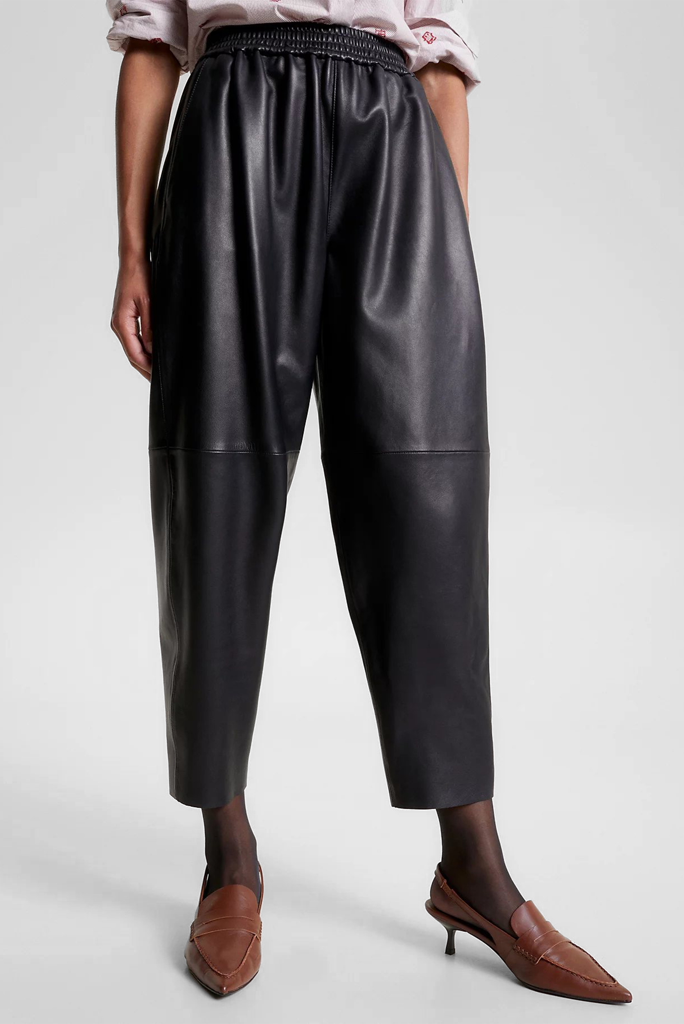 Женские черные кожаные брюки LEATHER JOGGER 1