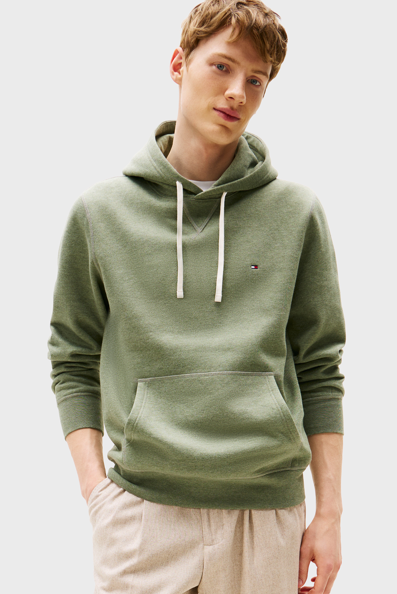 Мужское зеленое худи ESS SEASONAL FLEECE Зеленый M Tommy Hilfiger MW0MW39997 Мужское зеленое худи ESS SEASONAL FLEECE Зеленый M Tommy Hilfiger MW0MW39997