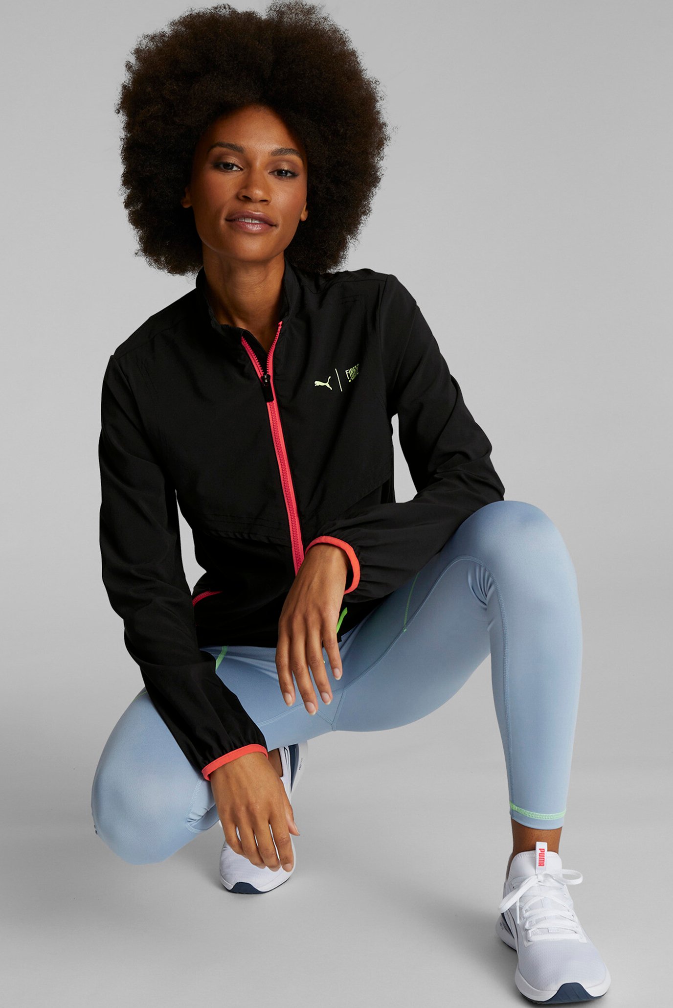 Женская черная ветровка PUMA x FIRST MILE Woven Running Jacket Women 1