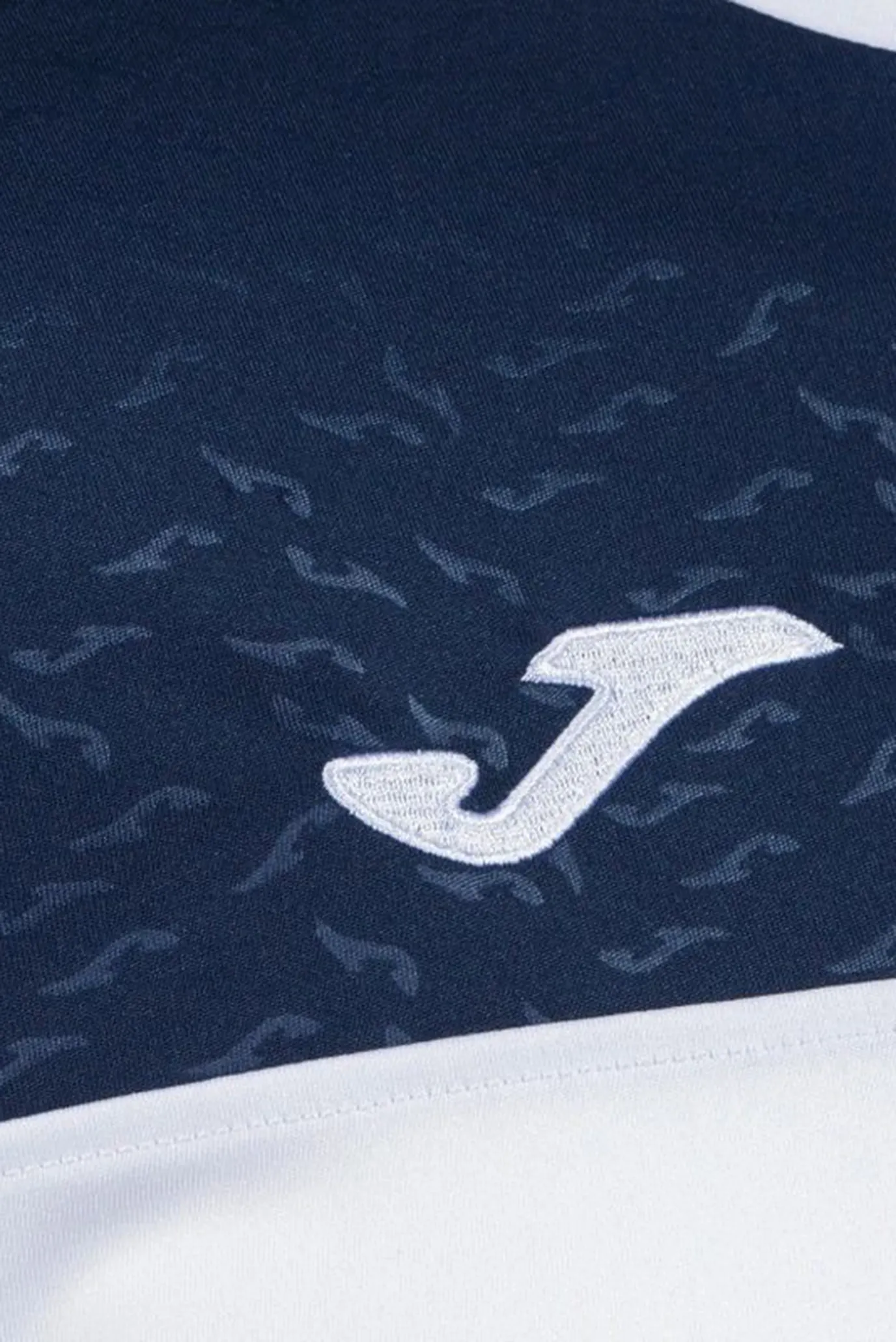 Чоловіча біла футболка 4