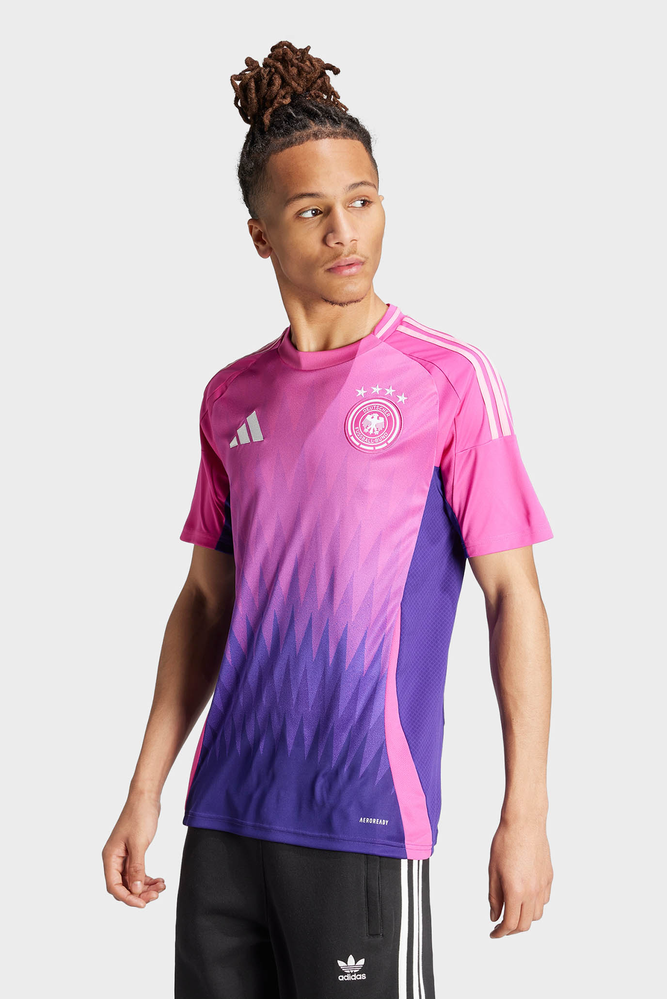 Мужская розовая футболка Germany 24 1