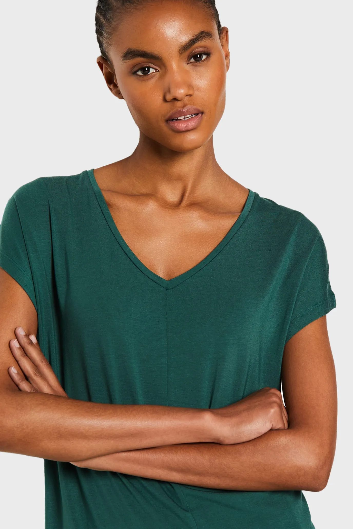 Жіноча темно-зелена футболка MODY 4