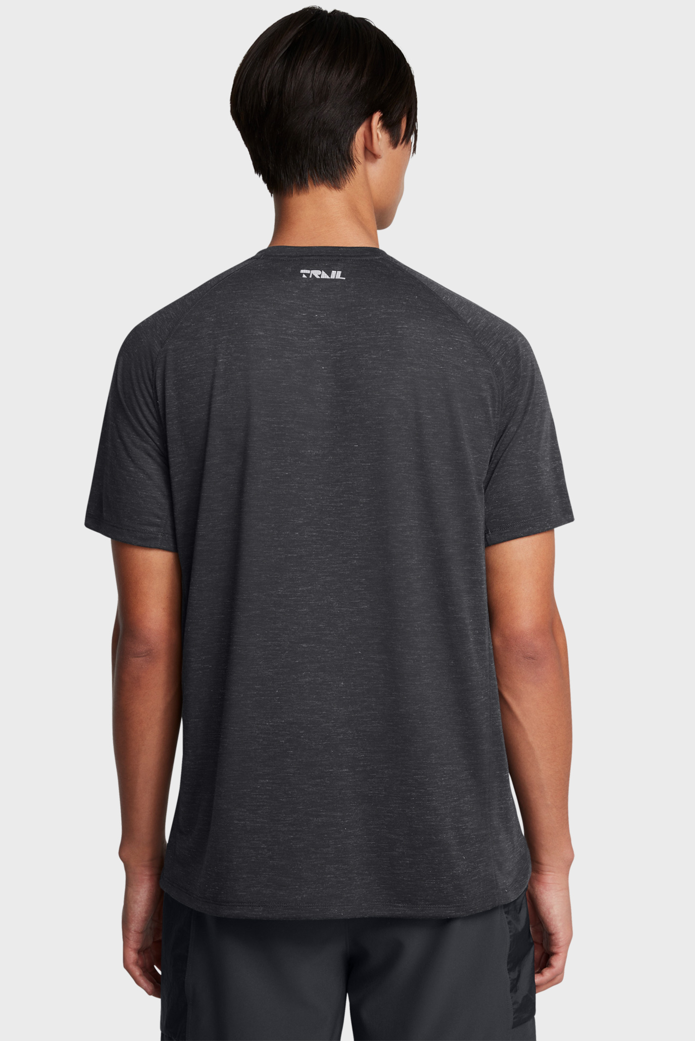 Чоловіча сіра футболка UA RUN TRAIL TEE Under Armour 1383239