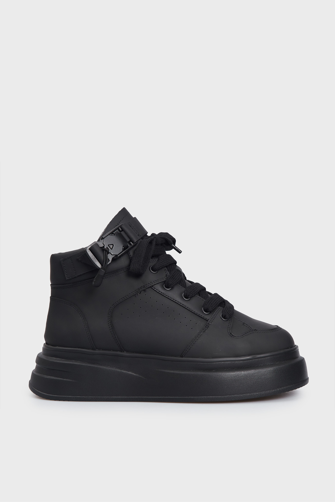 Женские черные кожаные ботинки Astilbe 1