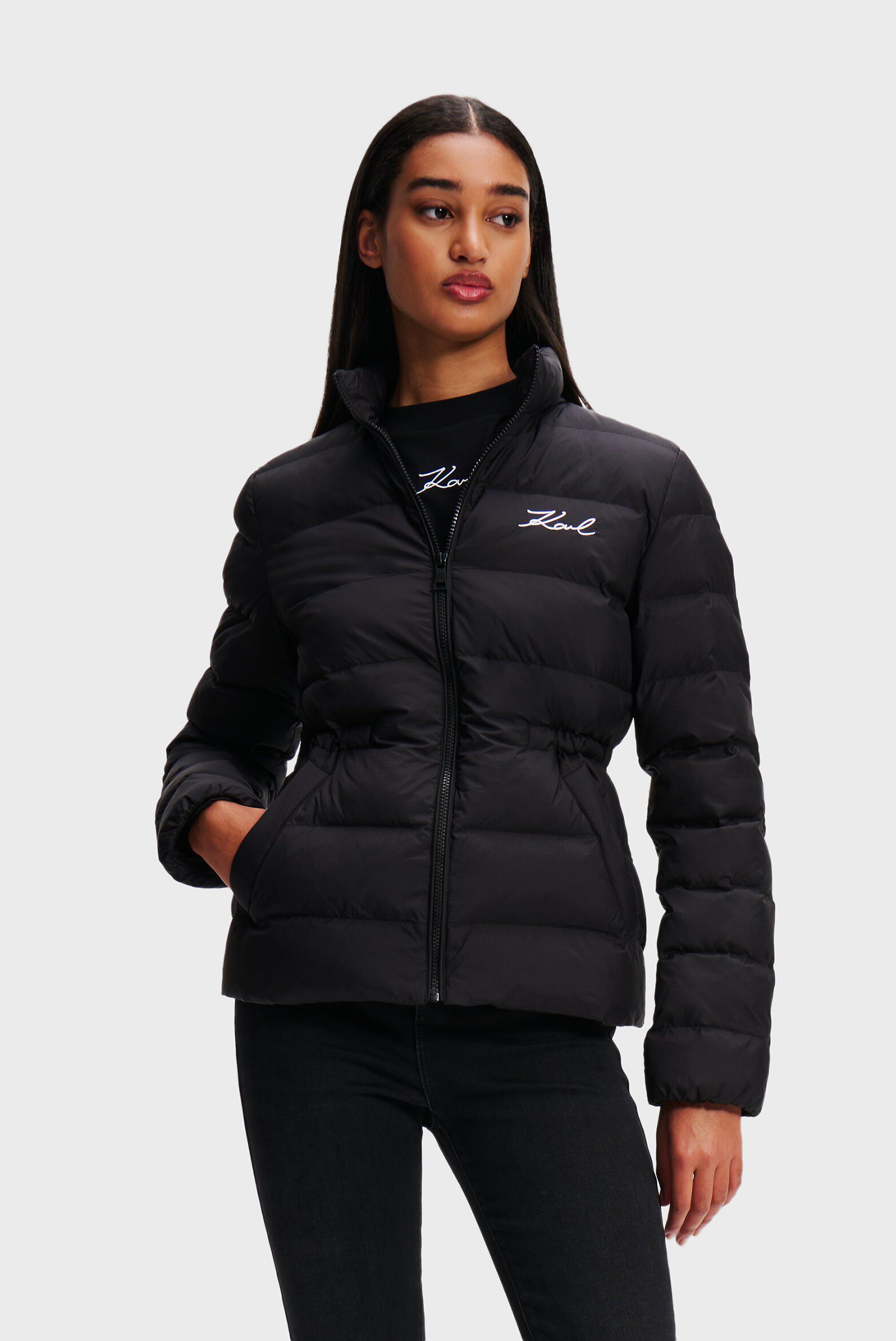 Женская черная куртка LIGHTWEIGHT PUFFER JACKET 1