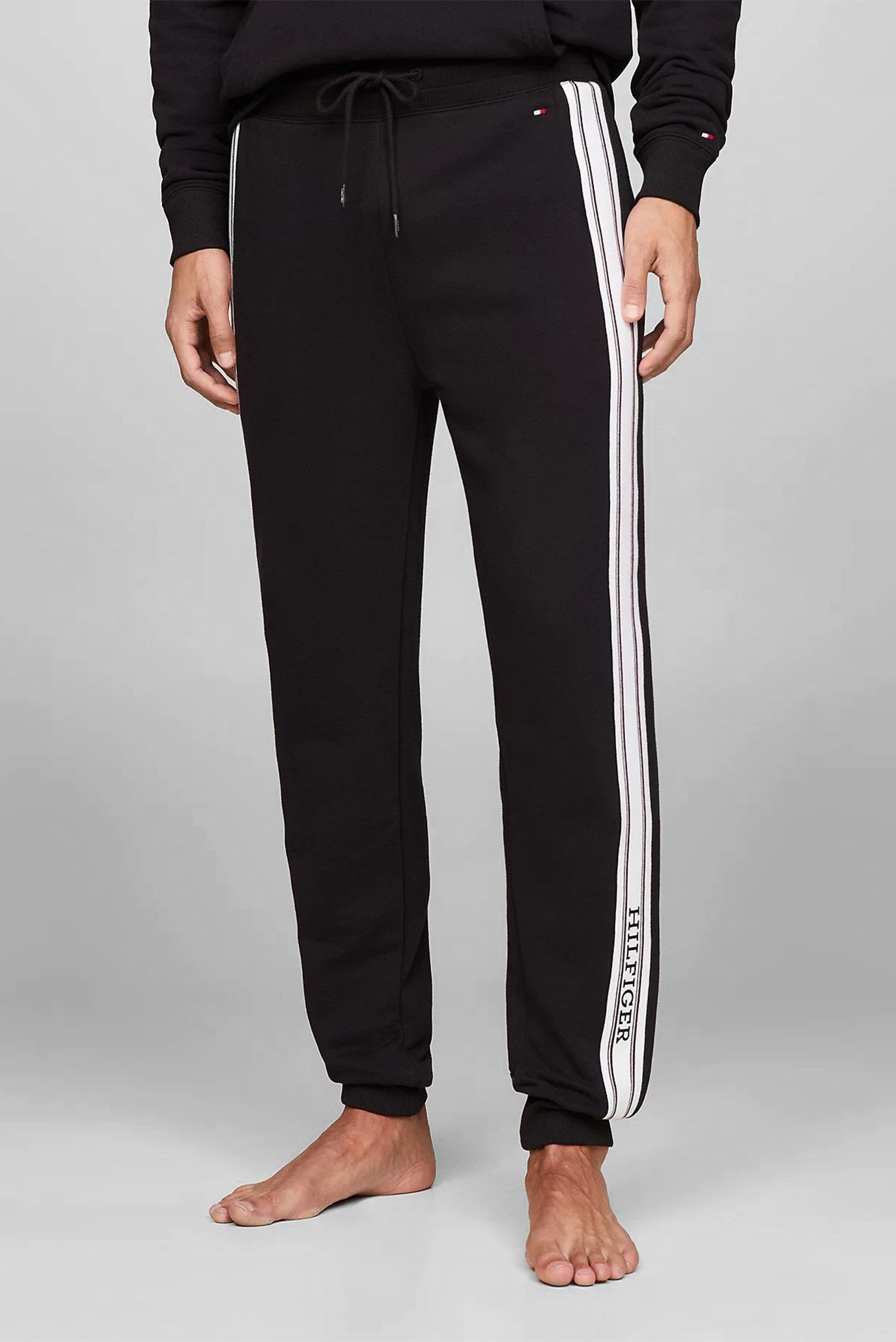 Чоловічі чорні брюки TRACK PANTS 1