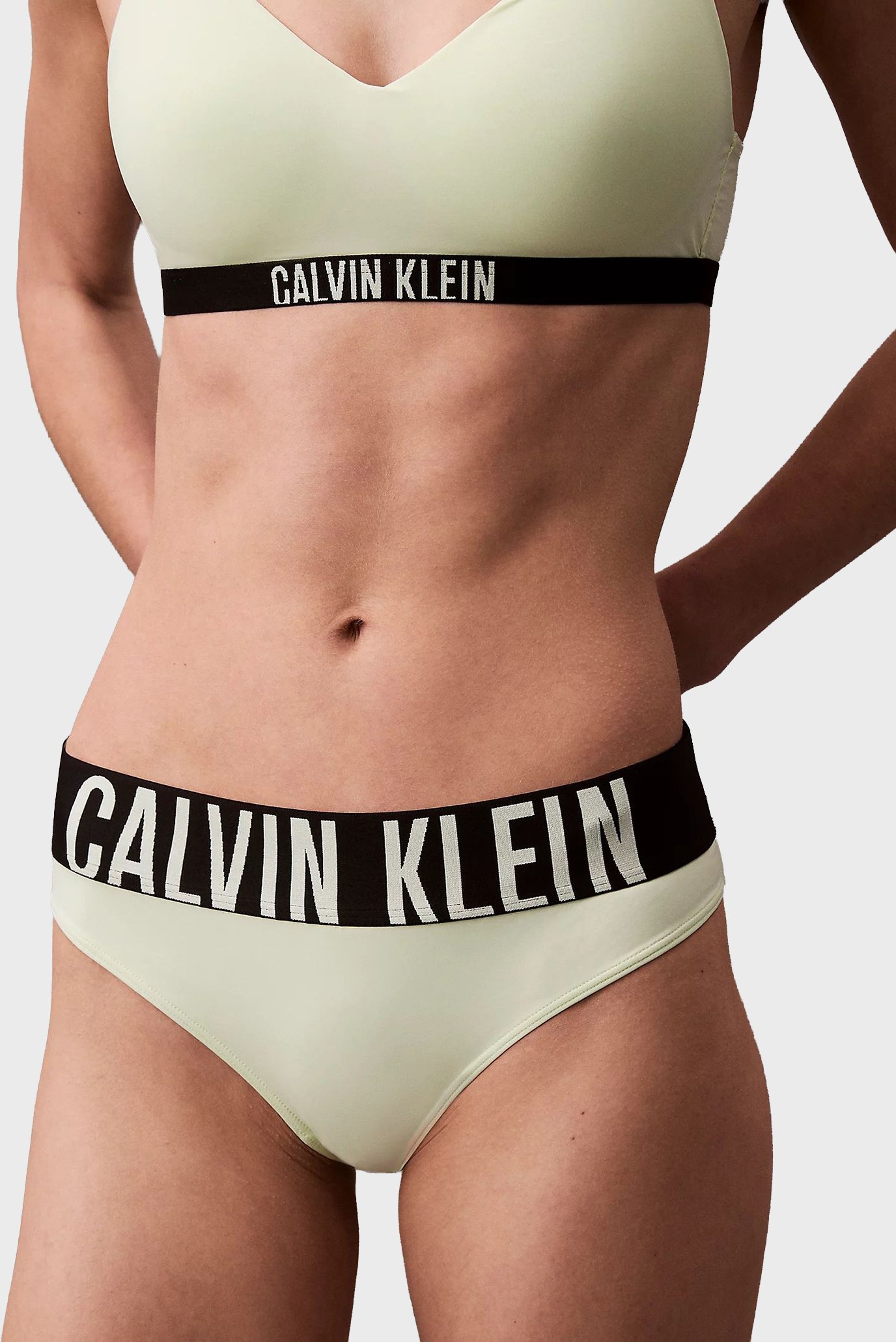 Женские салатовые трусики BIKINI Салатовый L Calvin Klein 000QF7792E Женские салатовые трусики BIKINI Салатовый L Calvin Klein 000QF7792E