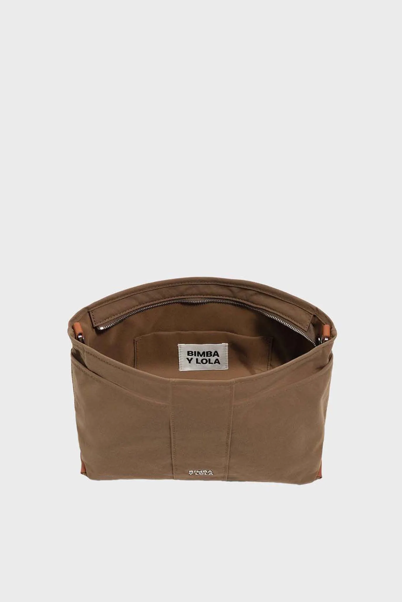 Женская коричневая сумка 4