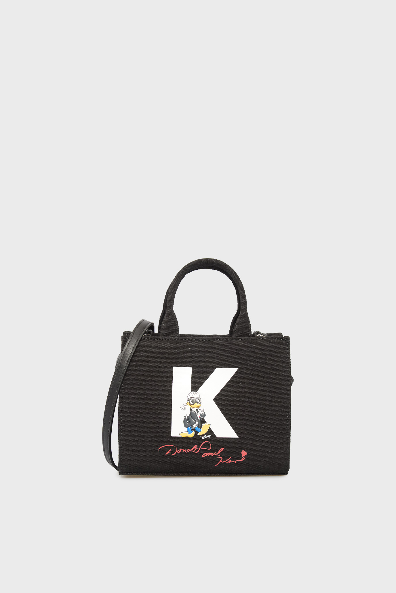Женская черная сумка Karl x Disney Черный ONESIZE Karl Lagerfeld A3W50101 Женская черная сумка Karl x Disney Черный ONESIZE Karl Lagerfeld A3W50101