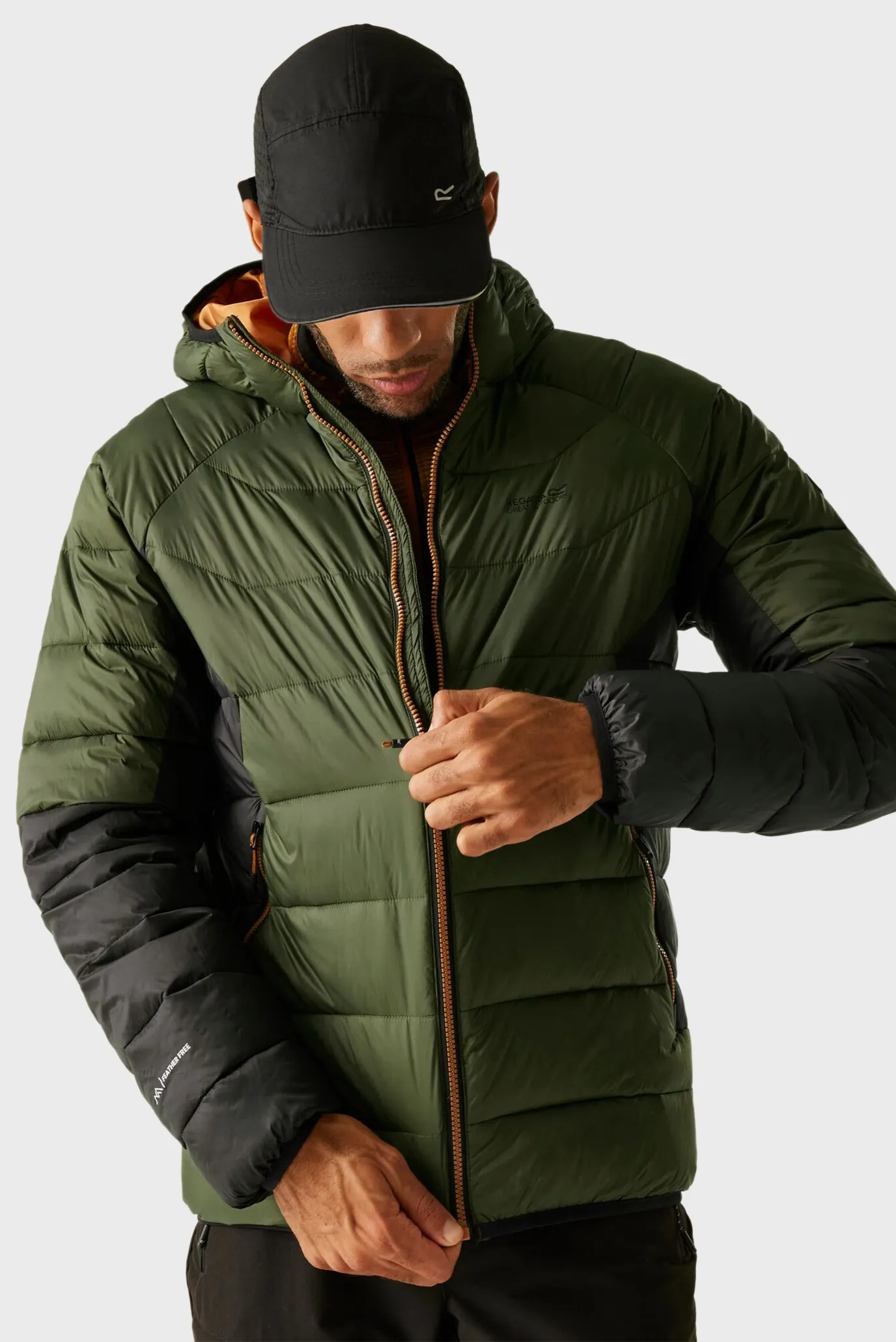Мужская темно-зеленая куртка 1