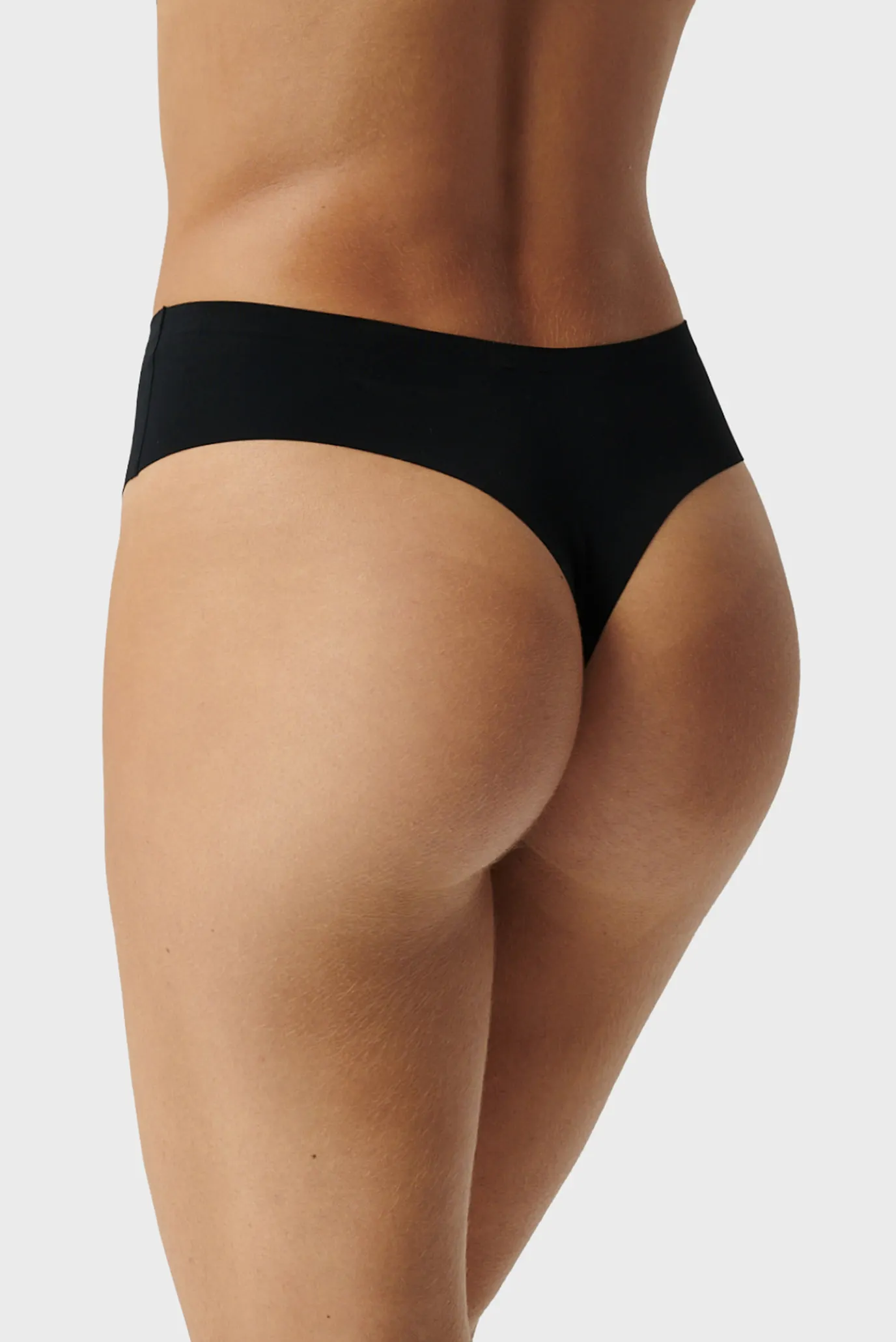 Женские черные трусики 2