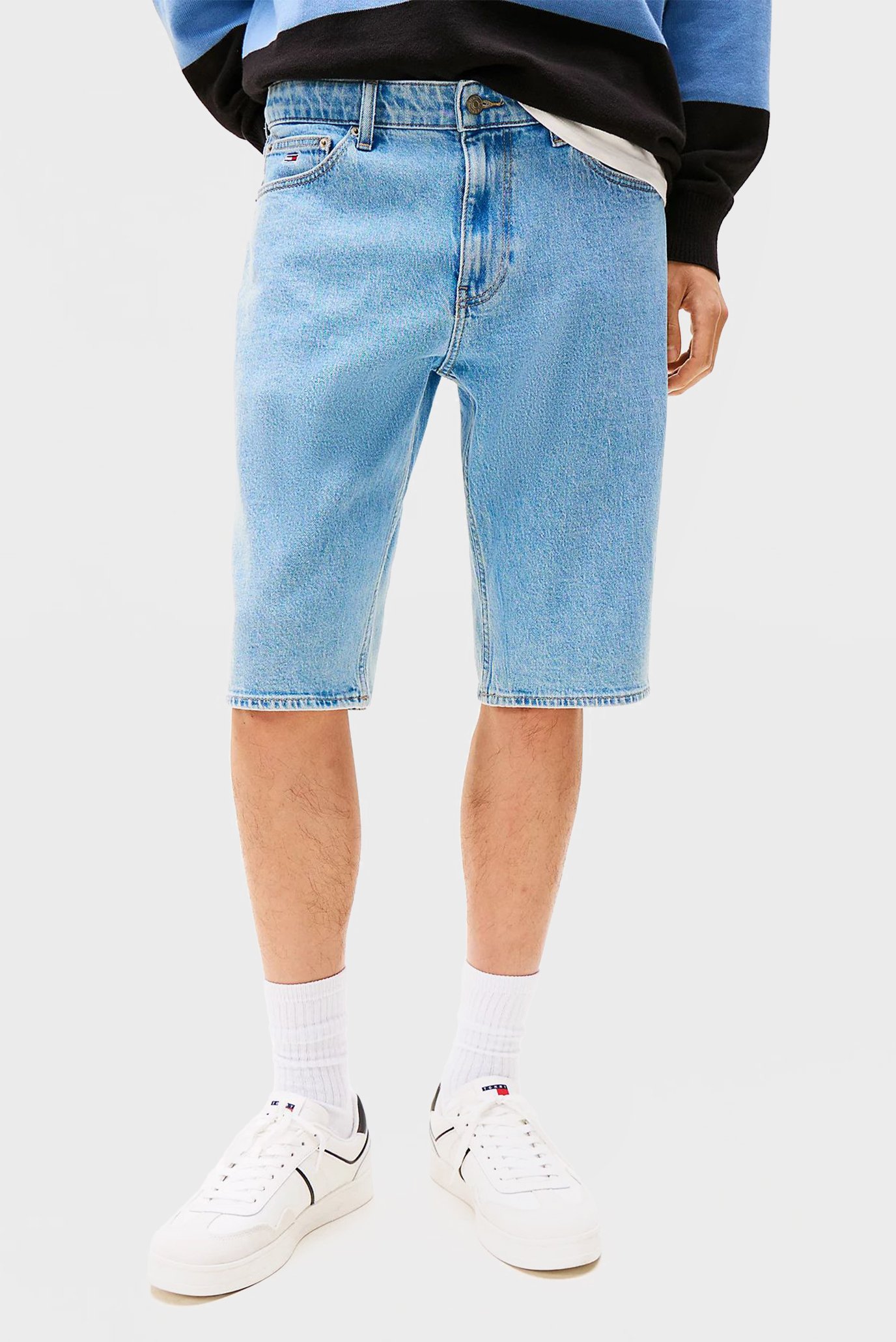 Мужские голубые джинсовые шорты RYAN Голубой 34 Tommy Jeans DM0DM21852 Мужские голубые джинсовые шорты RYAN Голубой 34 Tommy Jeans DM0DM21852
