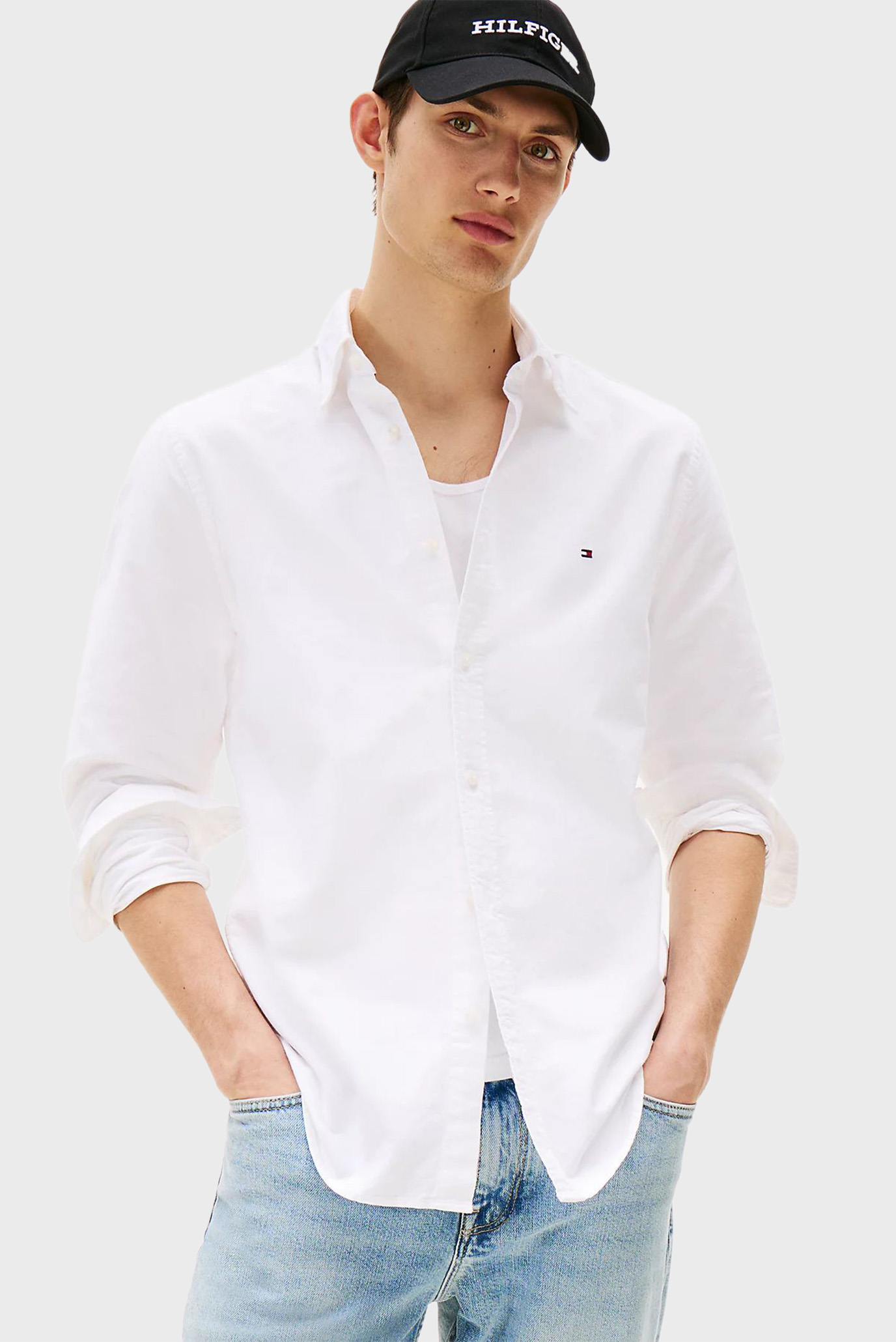 Мужская белая рубашка SOLID HERITAGE OXFORD RF Белый XXL Tommy Hilfiger MW0MW35774 Мужская белая рубашка SOLID HERITAGE OXFORD RF Белый XXL Tommy Hilfiger MW0MW35774