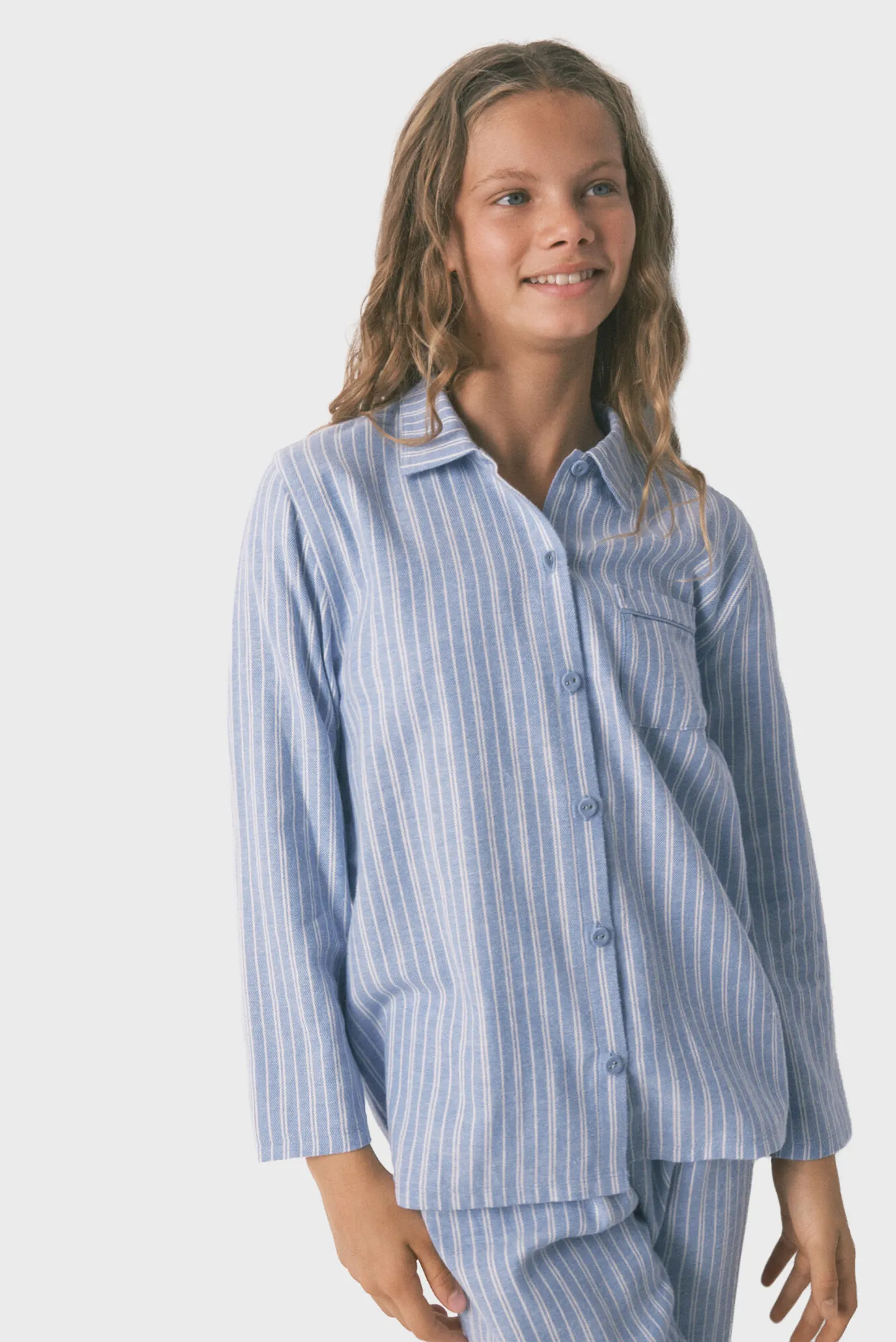 Детская голубая пижама в полоску (рубашка, брюки) 5