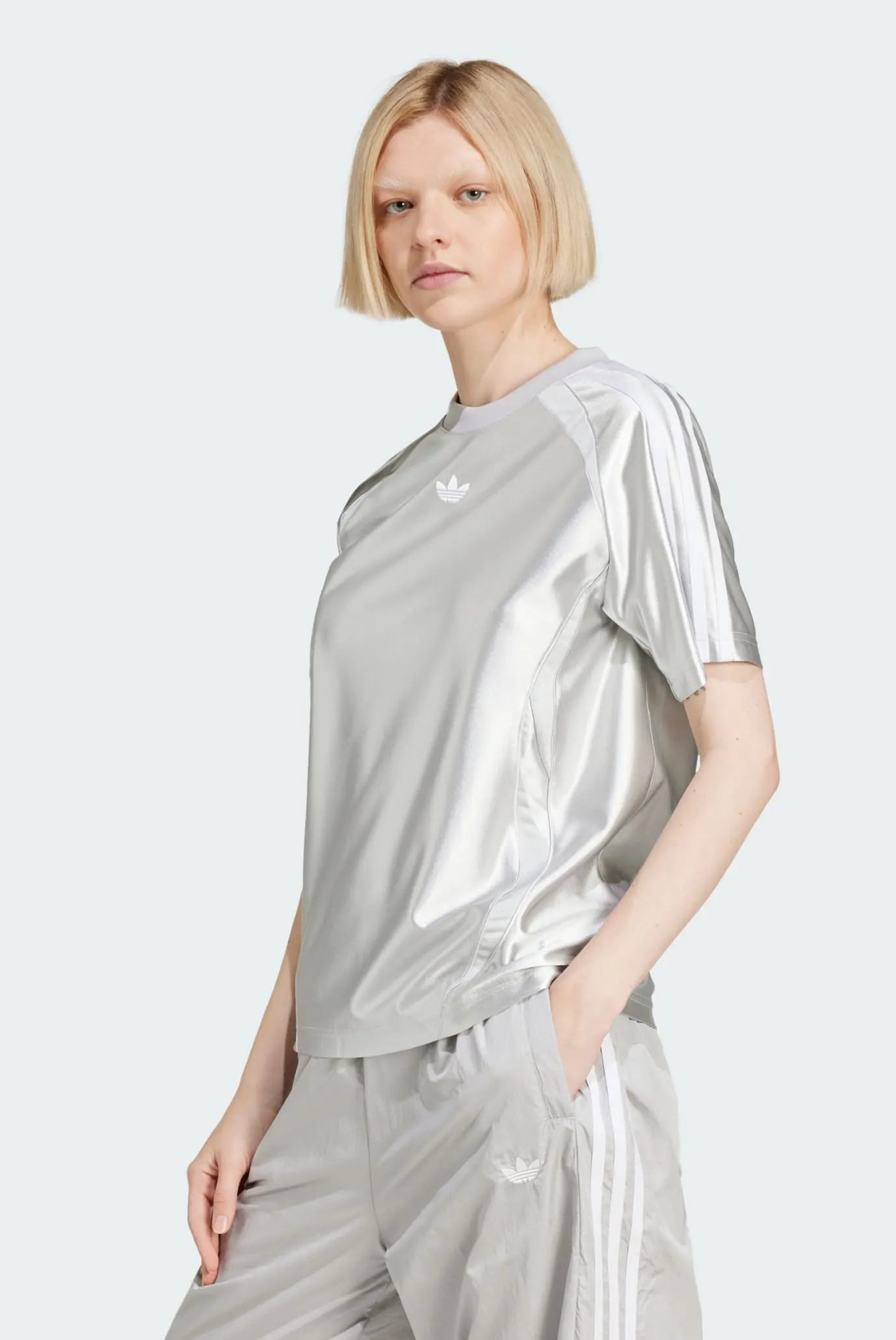 Женская серебристая футболка Adicolor Teamgeist Loose adidas