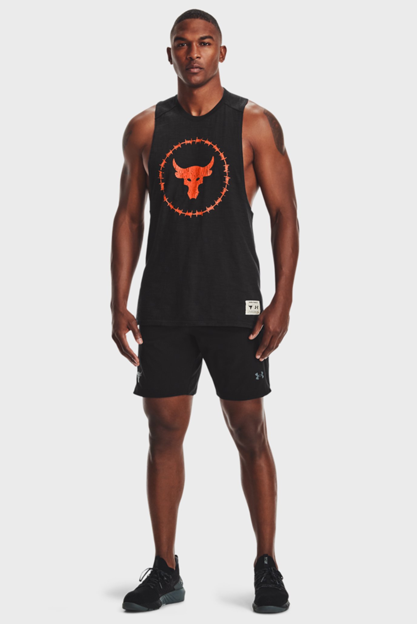Мужская черная майка UA Project Rock CC Tank-BLK Under Armour 1361623-001 — MD-Fashion Мужская черная майка UA Project Rock CC Tank-BLK Under Armour 1361623-001 — MD-Fashion