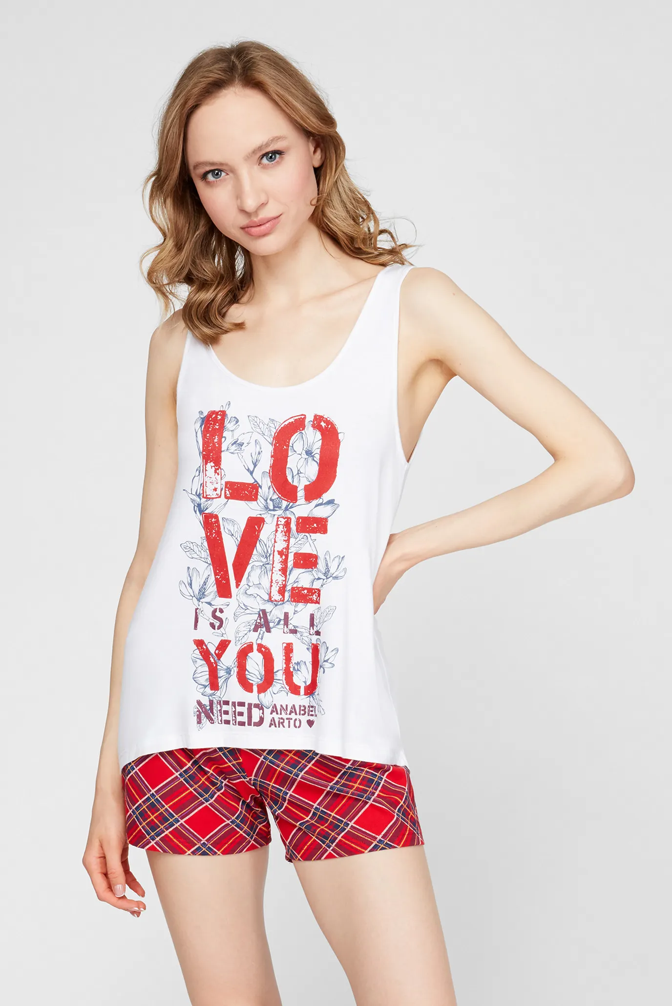 Жіноча піжама (майка, шорти) 2