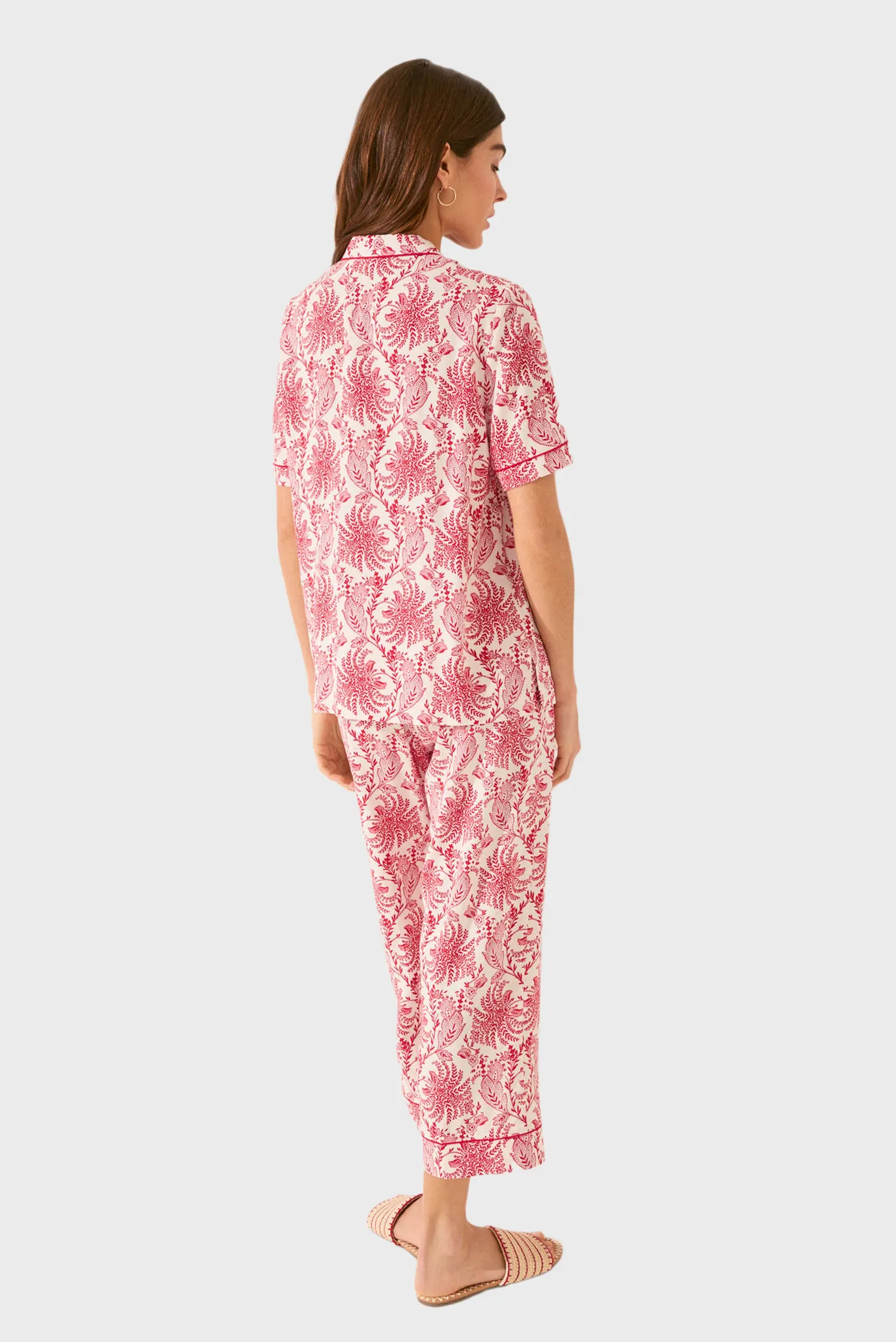 Жіноча біла піжама з візерунком (сорочка, брюки) 2