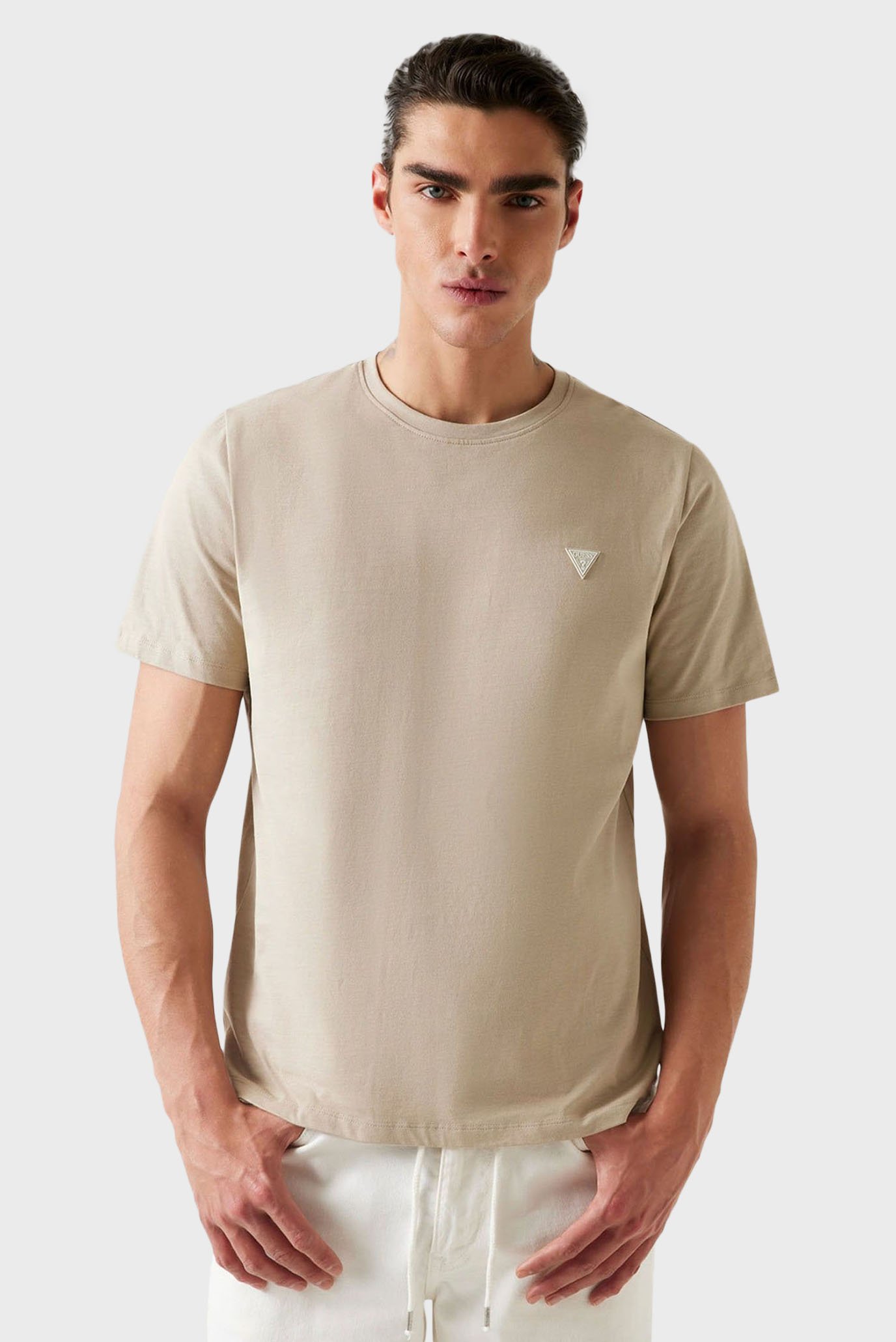 Мужская бежевая футболка Бежевый XXL Guess M4YI0A.KCCM1;G1CA Мужская бежевая футболка Бежевый XXL Guess M4YI0A.KCCM1;G1CA