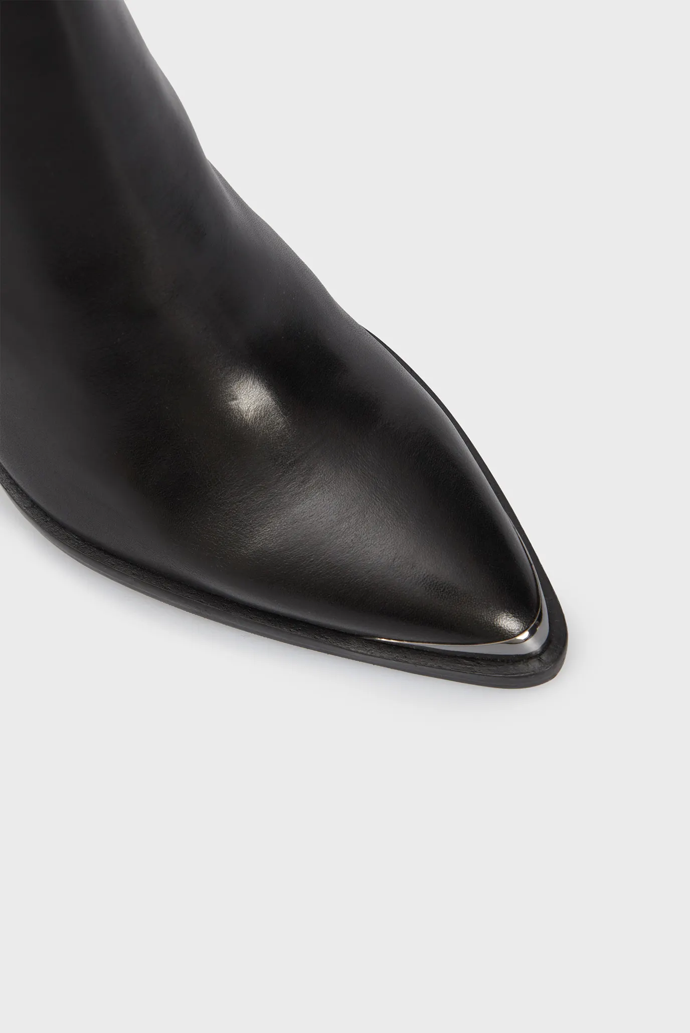 Женские черные кожаные ботильоны New-Americana 2