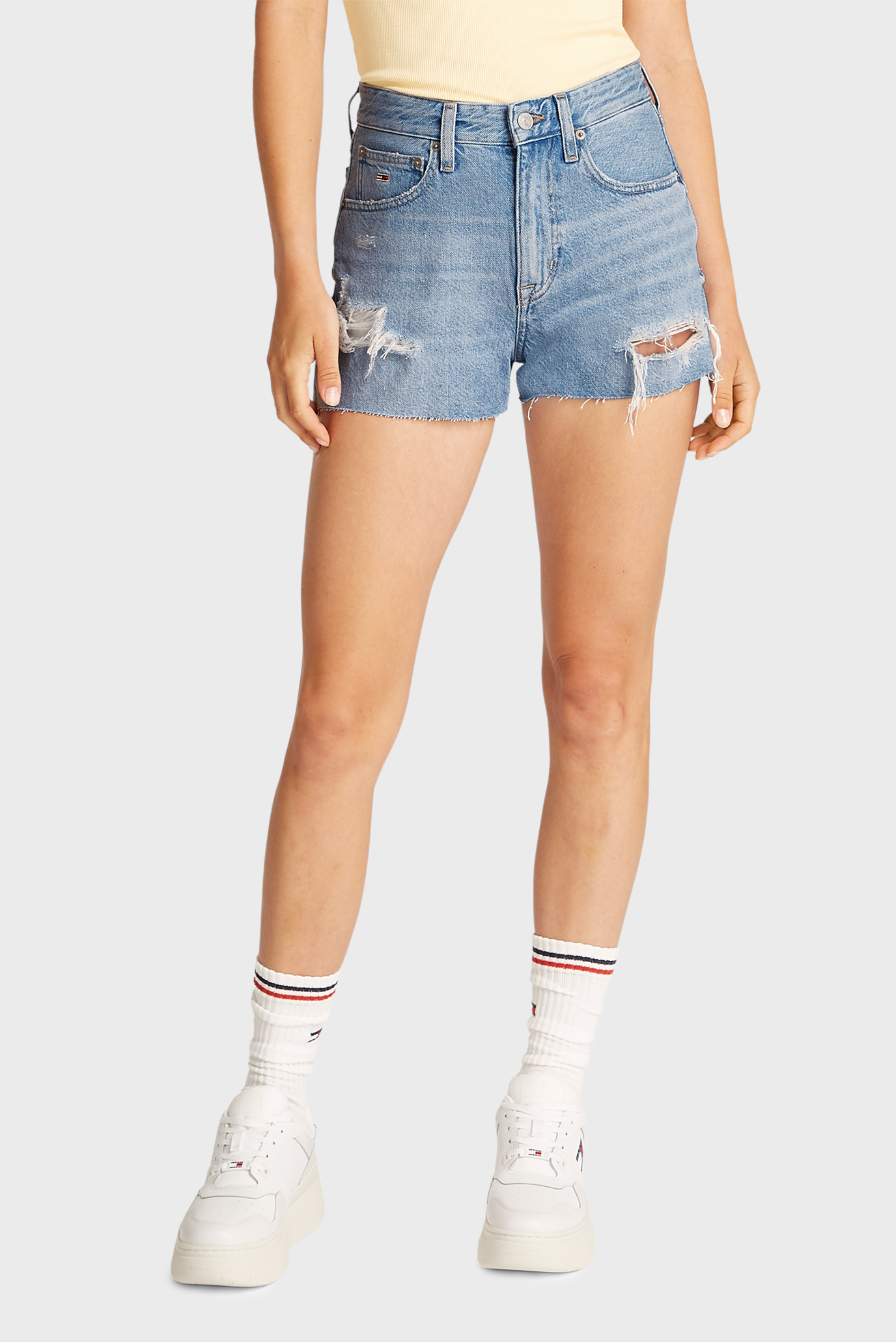 Женские голубые джинсовые шорты HOT PANT Голубой 24 Tommy Jeans DW0DW20095 Женские голубые джинсовые шорты HOT PANT Голубой 24 Tommy Jeans DW0DW20095