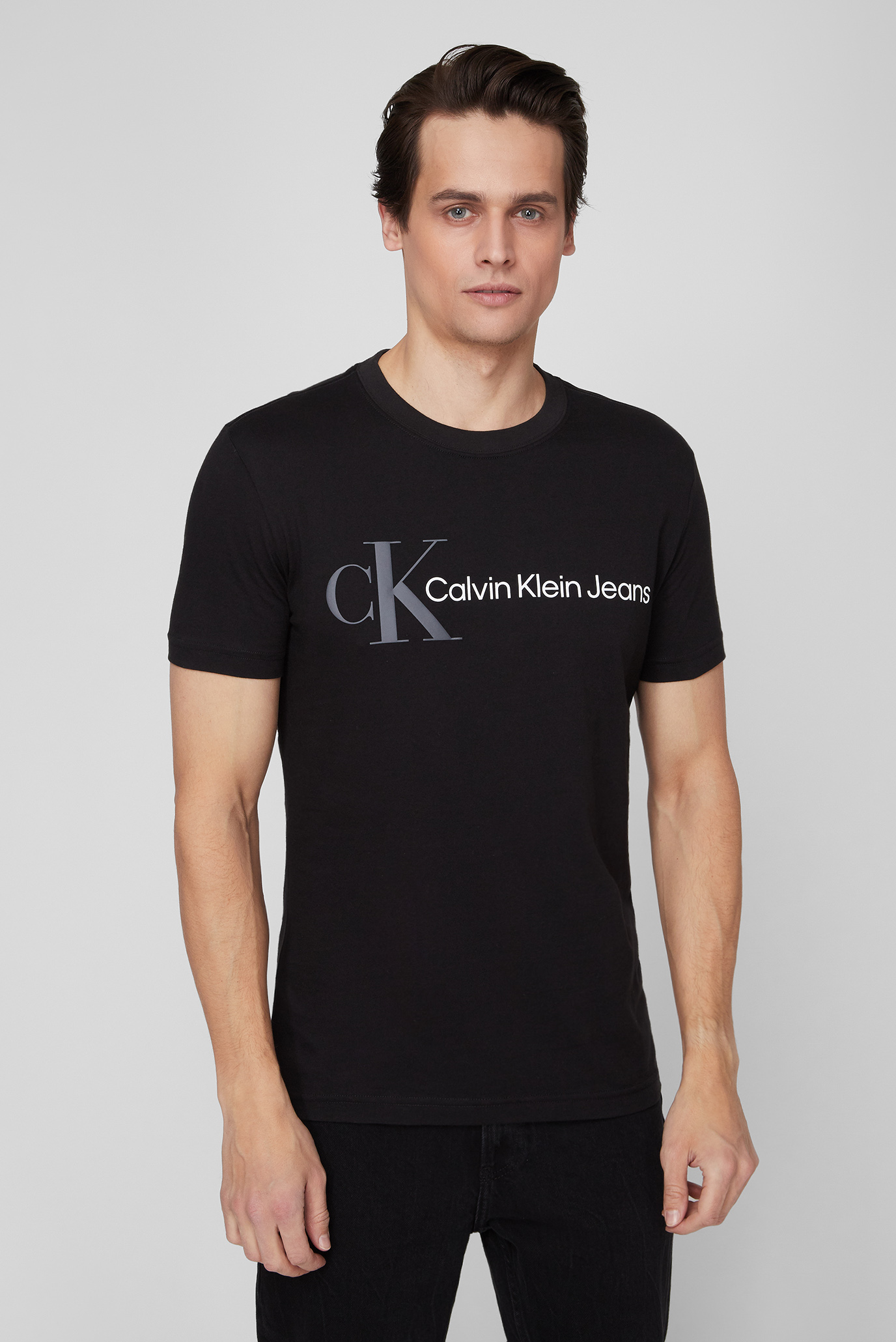 Мужская черная футболка Calvin Klein Jeans J30j319717 Beh — Md Fashion