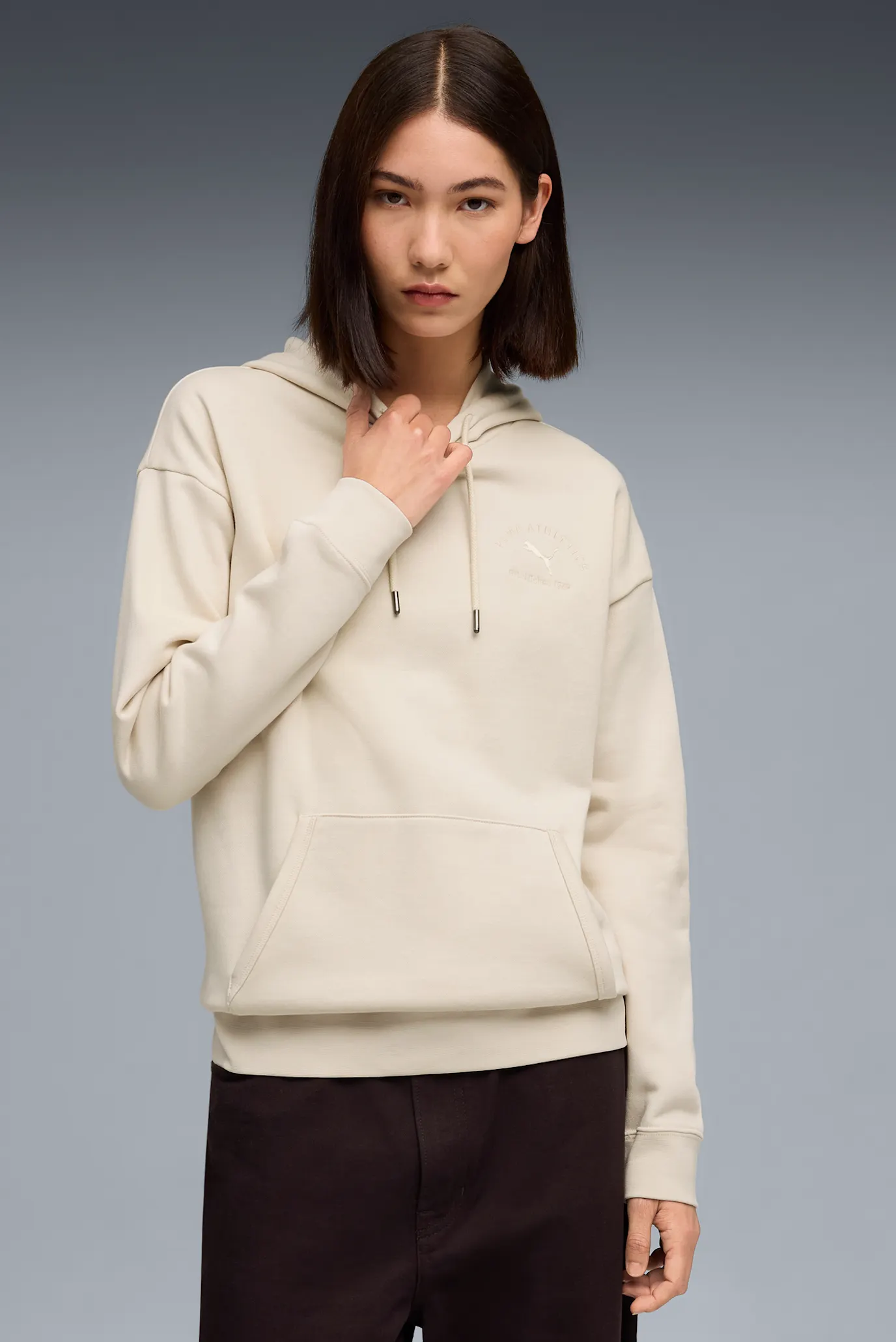 Жіноче бежеве худі PUMA Class Relaxed Hoodie Women 1