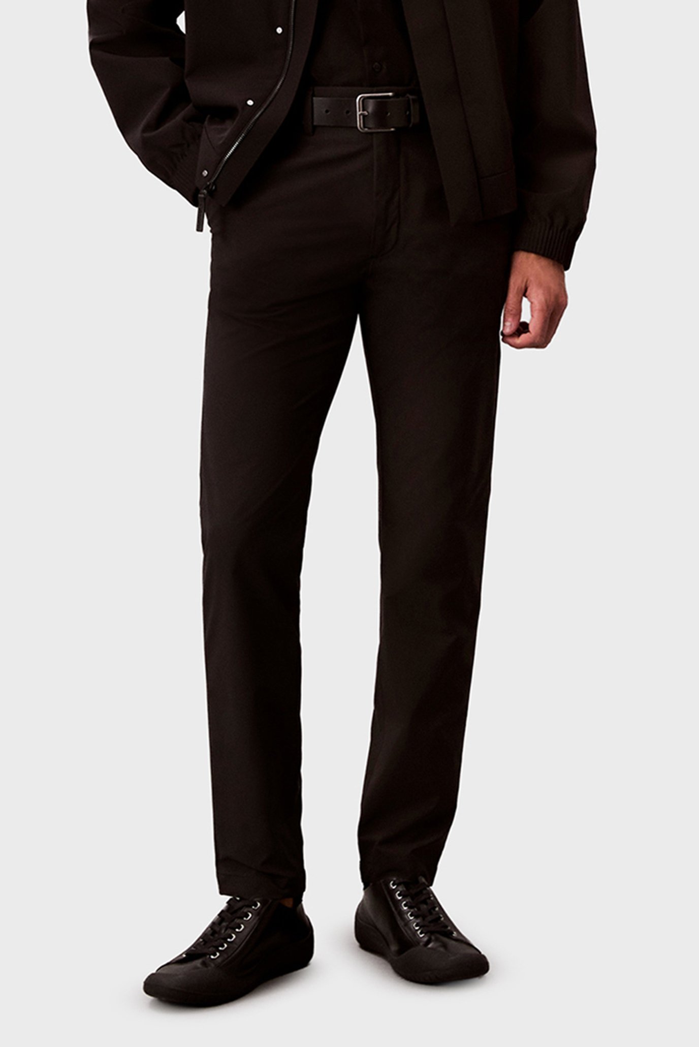 Мужские черные брюки SLIM TECH STRETCH Черный 34 Calvin Klein LV04LB610G Мужские черные брюки SLIM TECH STRETCH Черный 34 Calvin Klein LV04LB610G