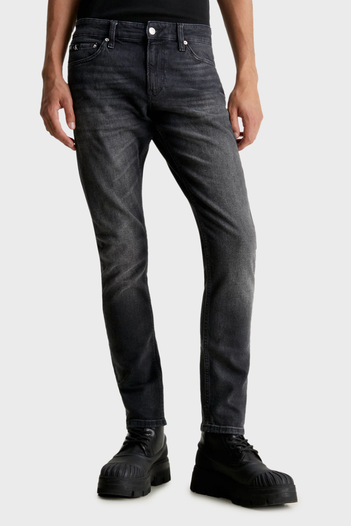 Мужские черные джинсы 1