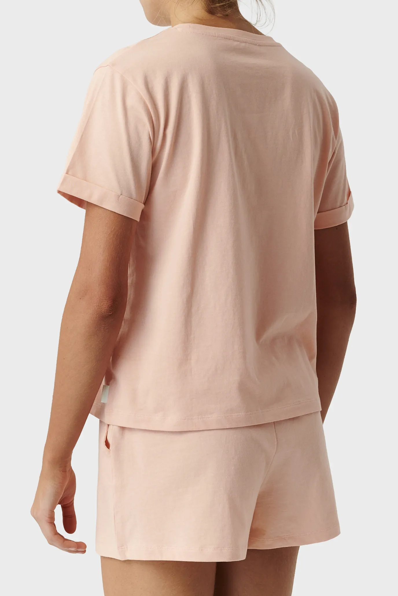 Женская розовая пижама (футболка, шорты) 2