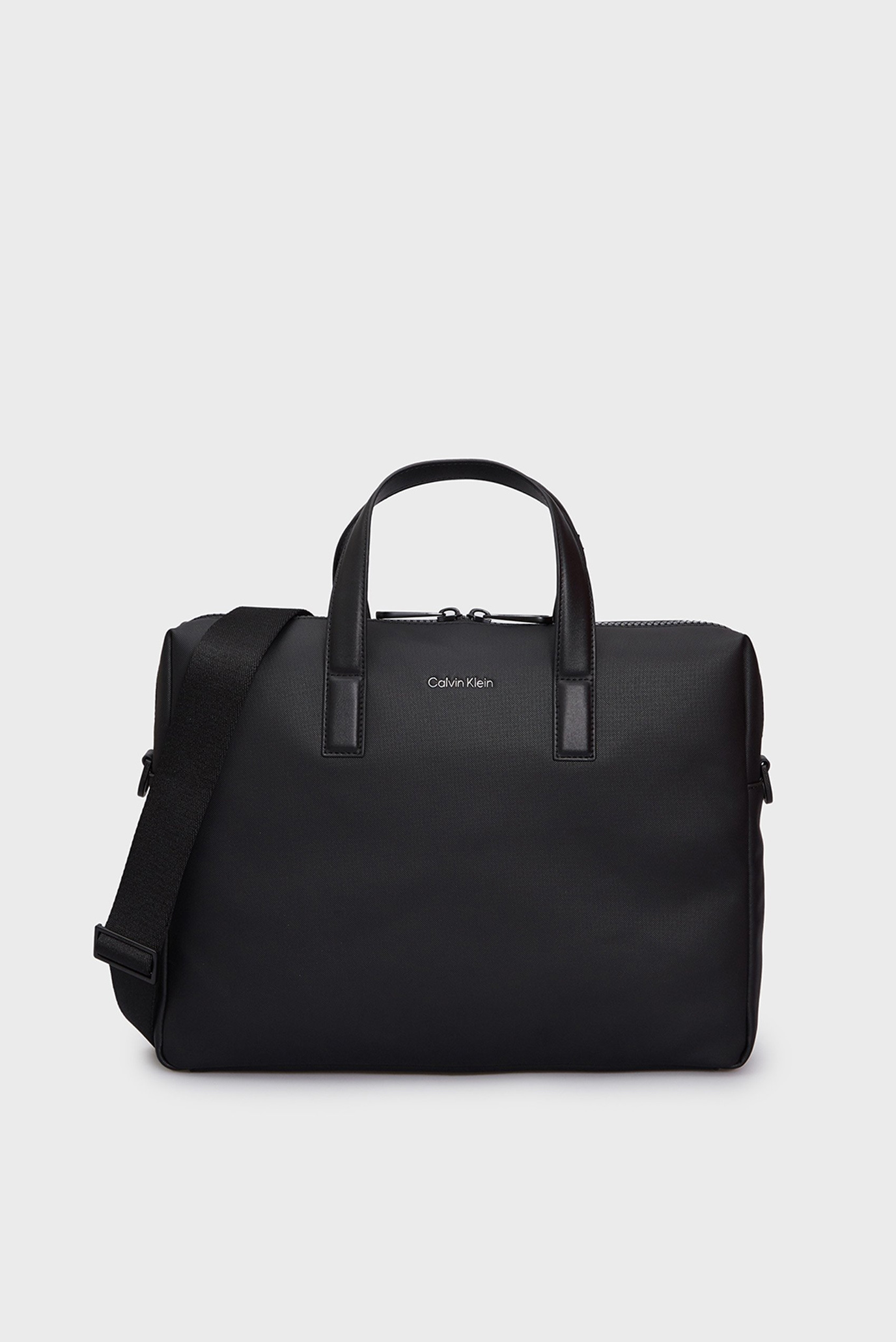 Мужская черная сумка для ноутбука CK MUST LAPTOP BAG Черный ONESIZE Calvin Klein K50K511221 Мужская черная сумка для ноутбука CK MUST LAPTOP BAG Черный ONESIZE Calvin Klein K50K511221