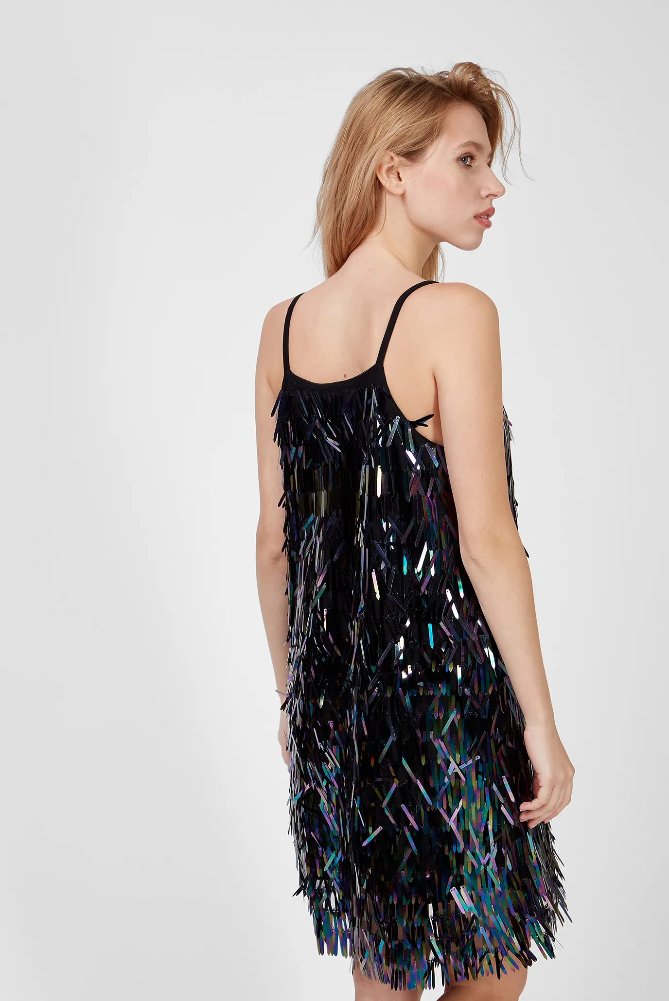 Жіноча чорна сукня 3