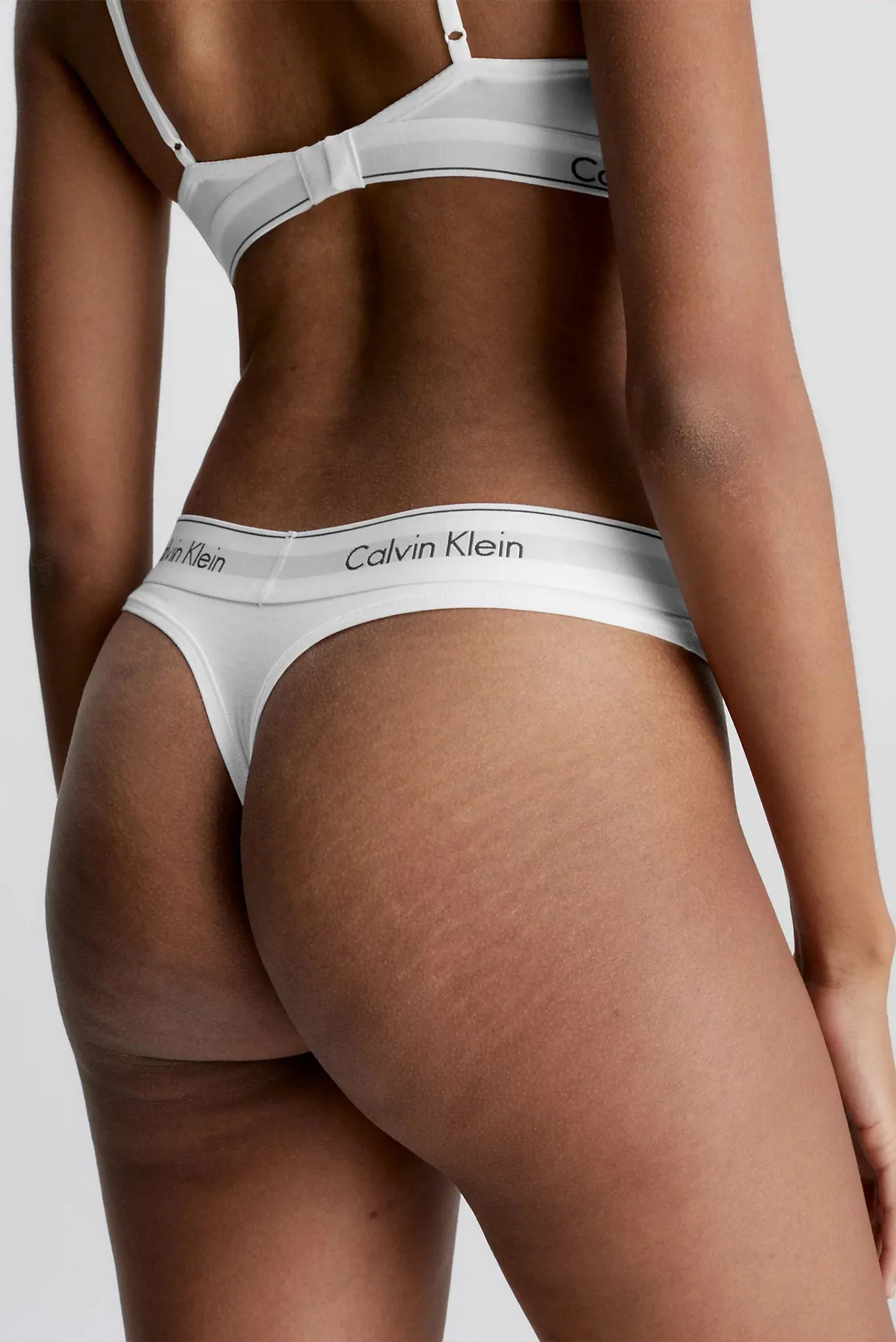 Женские белые трусики 3