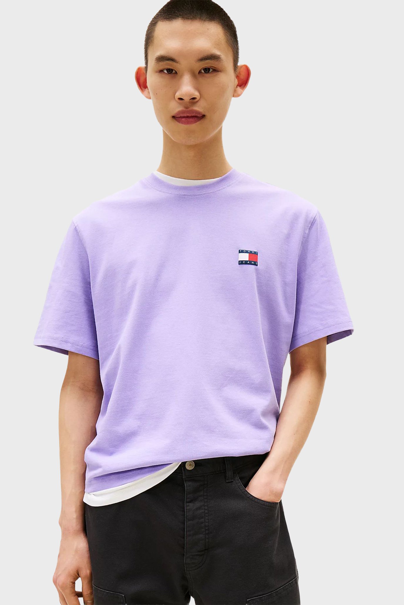 Мужская сиреневая футболка TJM 90S POP Сиреневый L Tommy Jeans DM0DM21785 Мужская сиреневая футболка TJM 90S POP Сиреневый L Tommy Jeans DM0DM21785