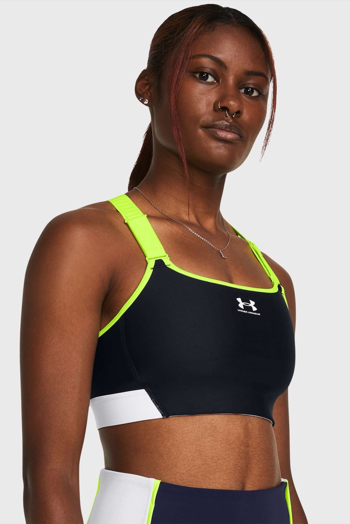 Жіночий чорний спортивний топ UA HG Armour High Pocket 1