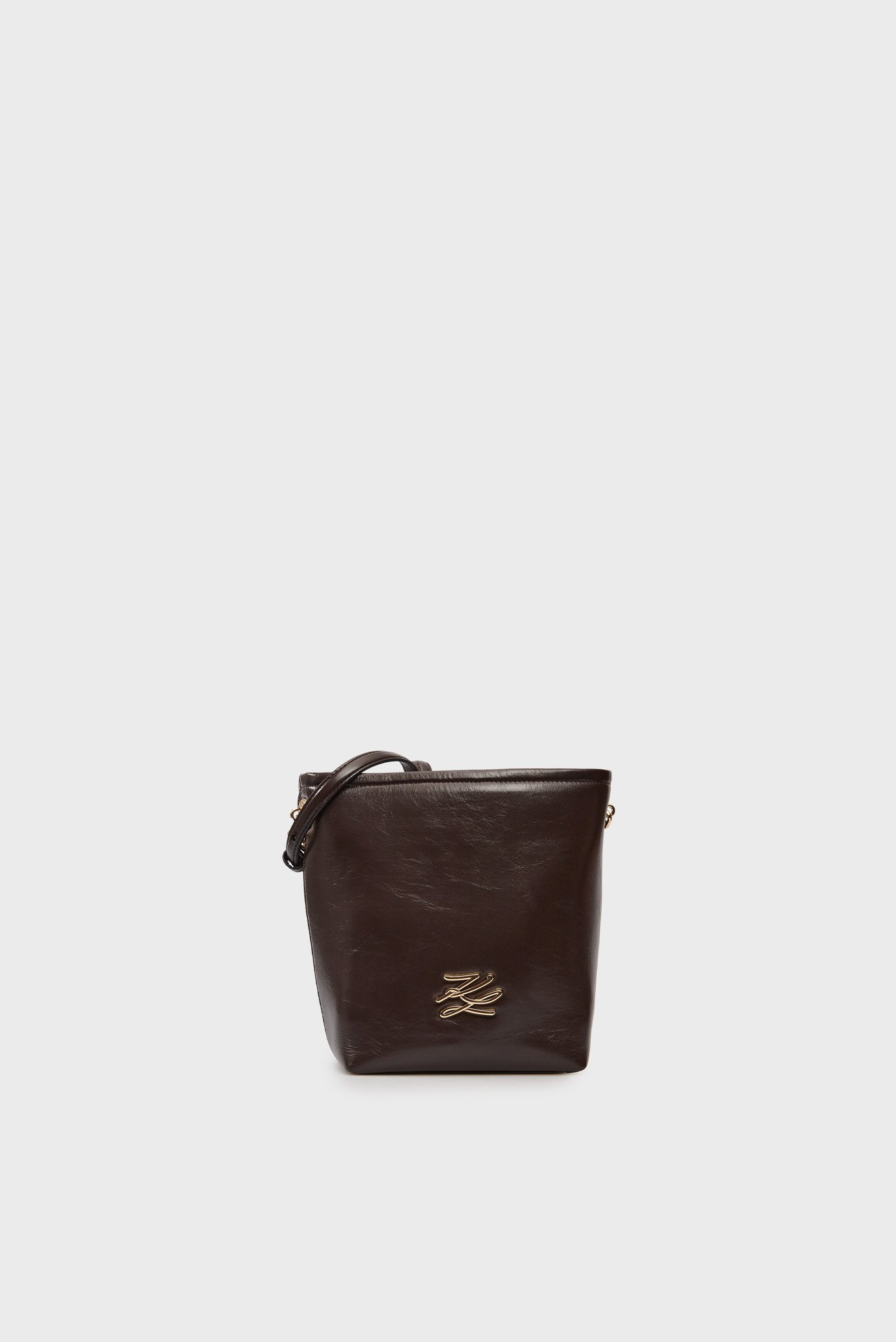 Женская темно-коричневая кожаная сумка autograph sm bucket Коричневый ONESIZE Karl Lagerfeld A4W30103 Женская темно-коричневая кожаная сумка autograph sm bucket Коричневый ONESIZE Karl Lagerfeld A4W30103