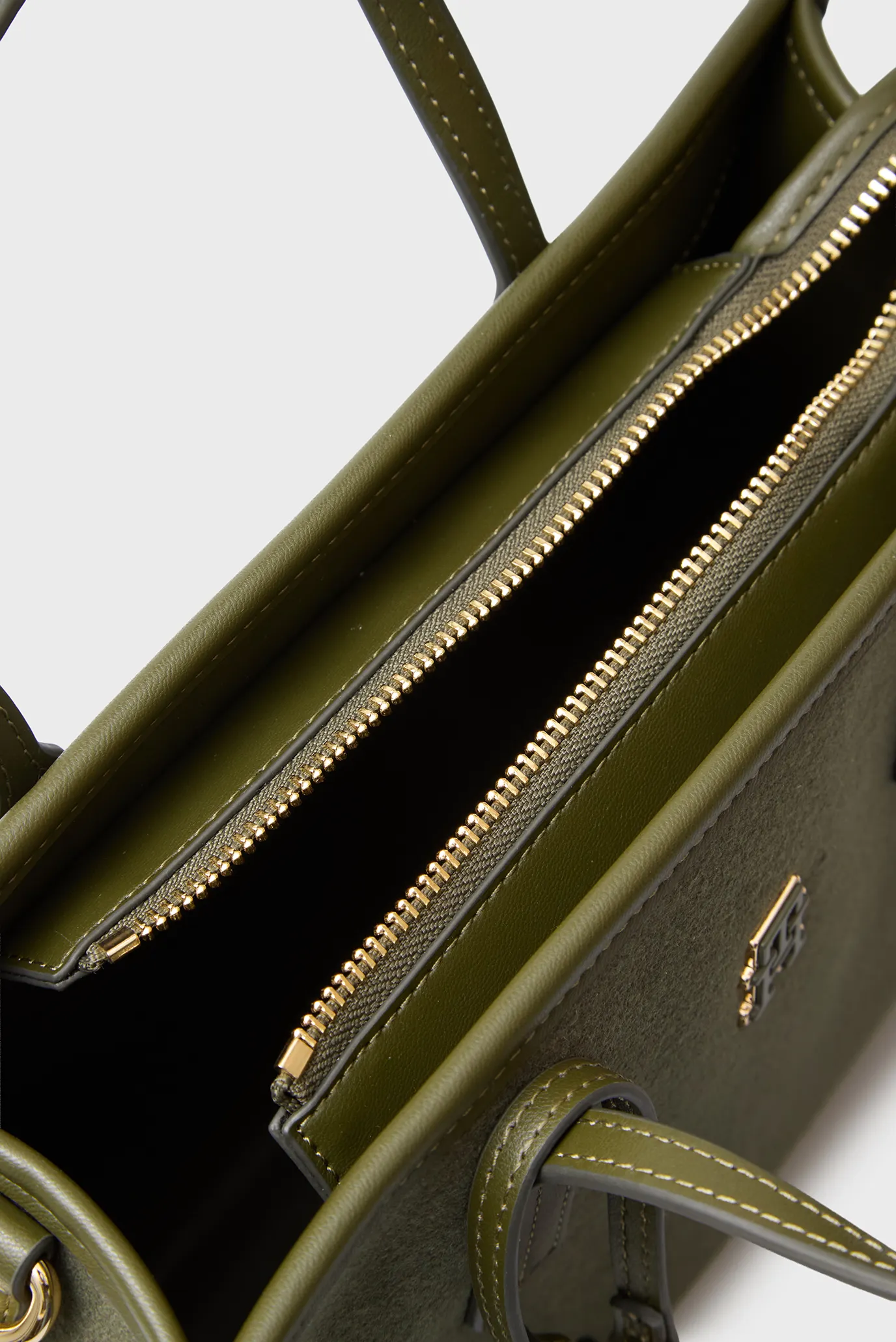 Женская темно-зеленая сумка CITY 6