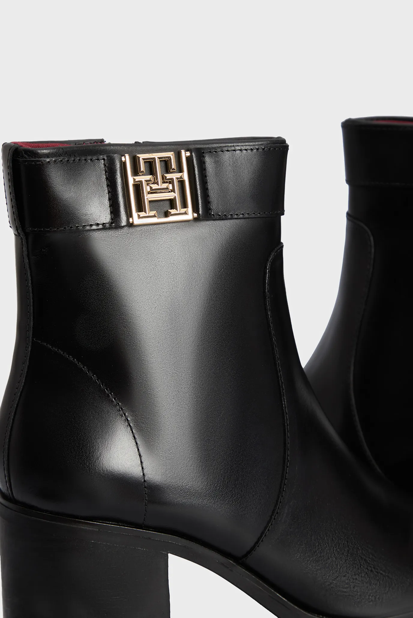 Женские черные кожаные ботильоны TH LEATHER DRESSY MID HEEL BOOT 2