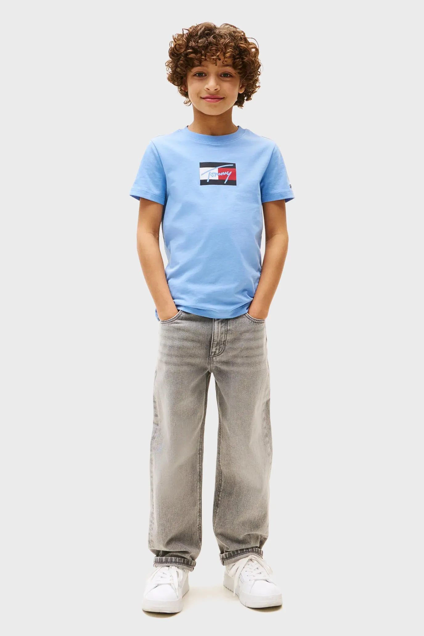 Дитяча блакитна футболка TOMMY SCRIPT FLAG 2