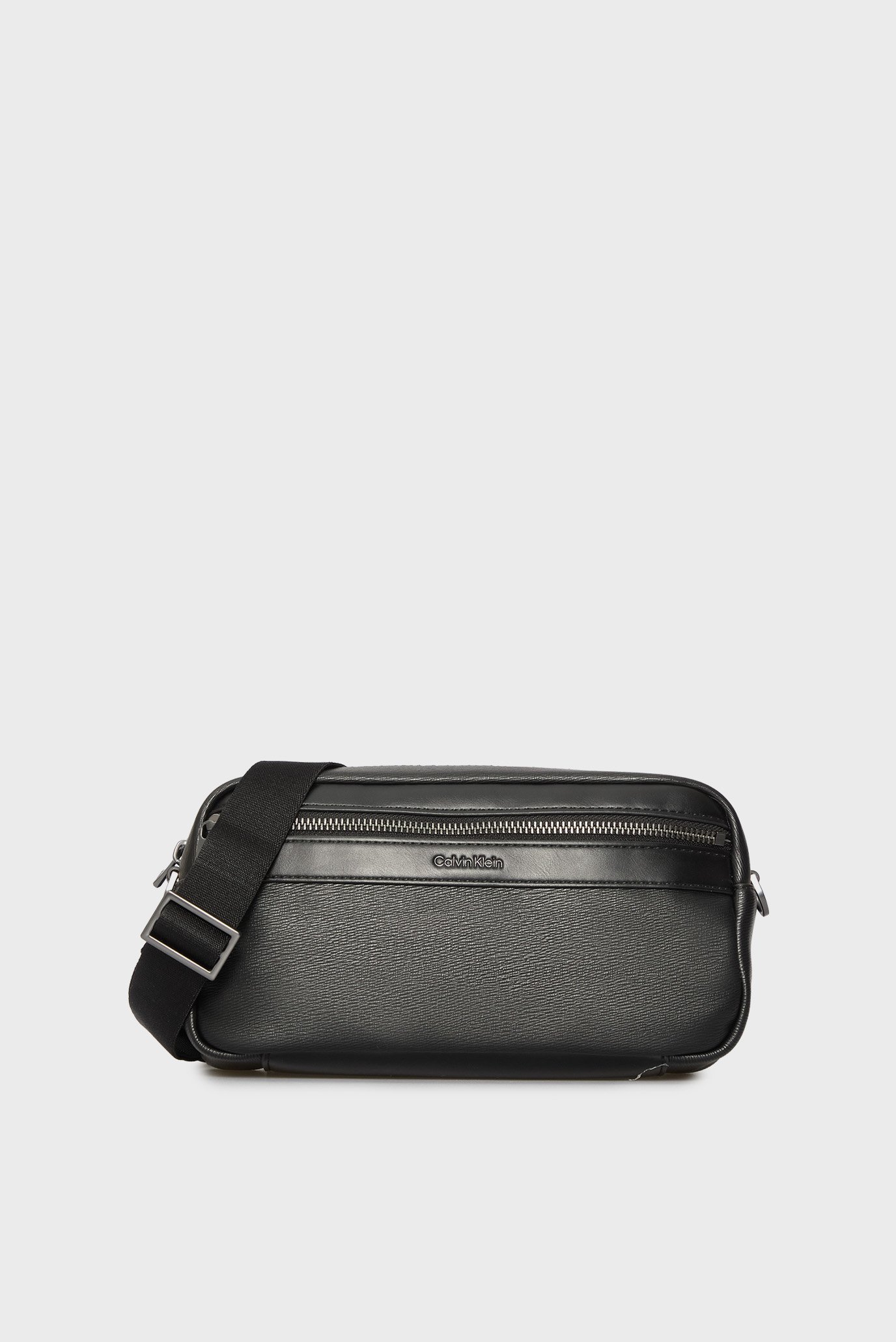 Мужская черная сумка ZIP CAMERA Черный ONESIZE Calvin Klein LV04D3262G Мужская черная сумка ZIP CAMERA Черный ONESIZE Calvin Klein LV04D3262G