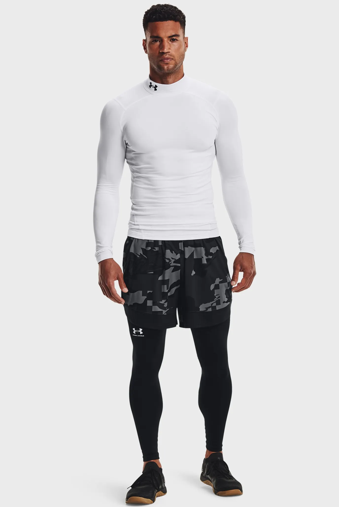Чоловічий білий термореглан UA CG Armour Comp Mock 2