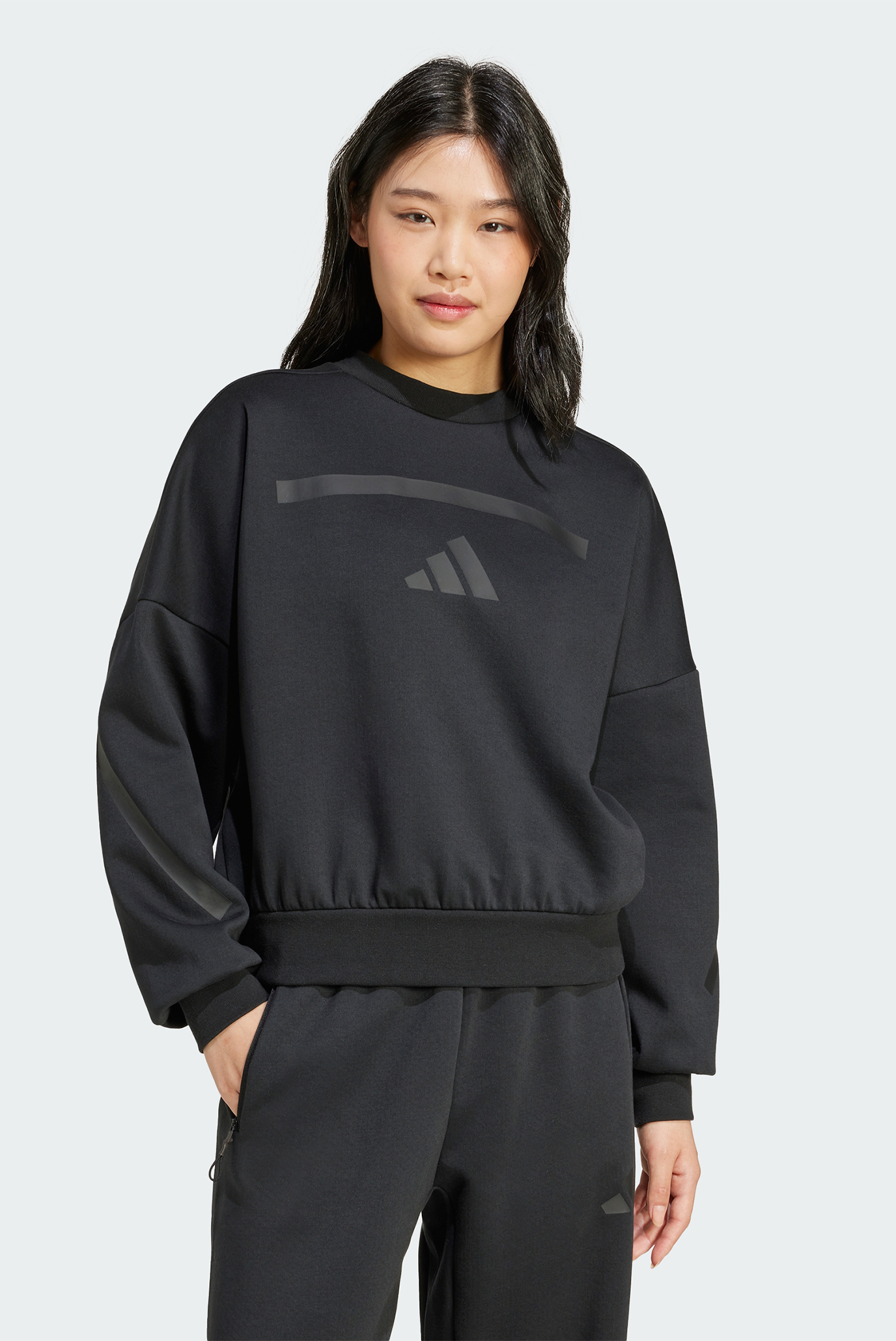 Женский черный свитшот adidas Z.N.E. 1