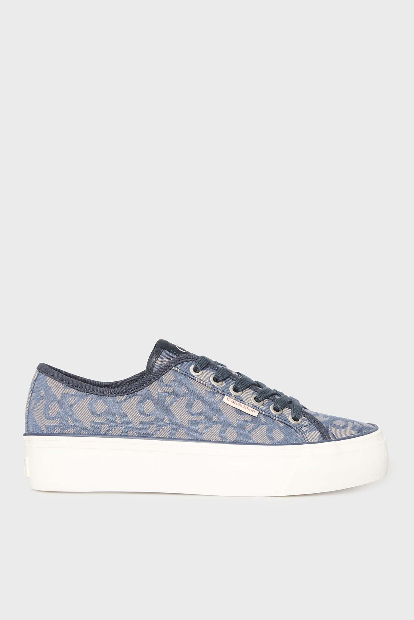 Женские темно-синие кеды с узором VULC FLATF JACQUARD Синий 38 Calvin Klein Jeans YW0YW01965 Женские темно-синие кеды с узором VULC FLATF JACQUARD Синий 38 Calvin Klein Jeans YW0YW01965
