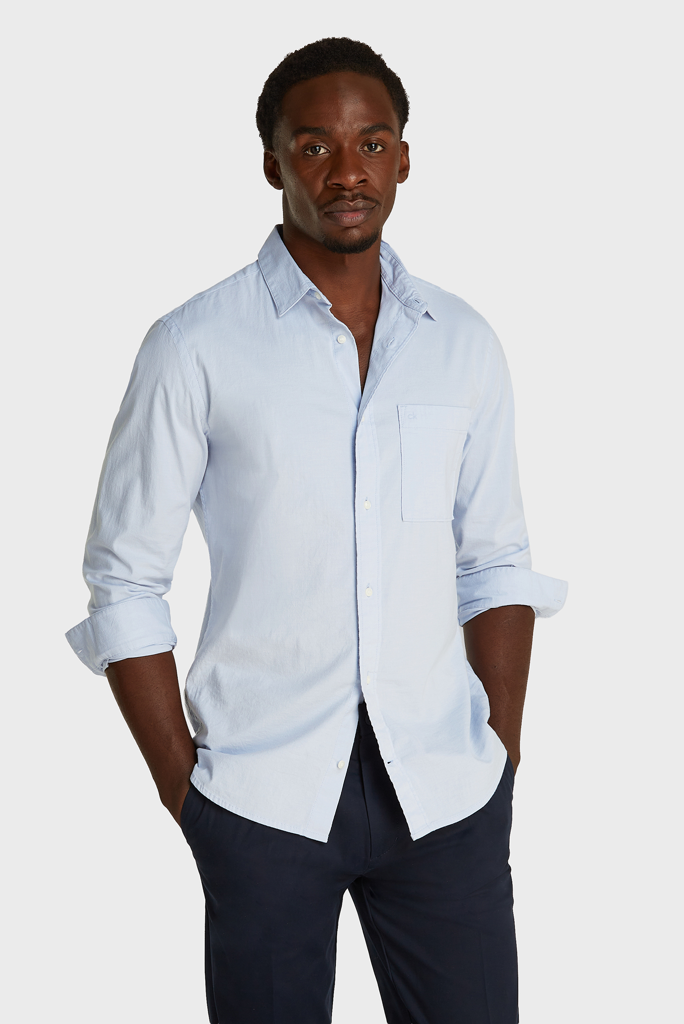 Мужская голубая рубашка LW CHAMBRAY L/S Голубой L Calvin Klein K10K114194 Мужская голубая рубашка LW CHAMBRAY L/S Голубой L Calvin Klein K10K114194