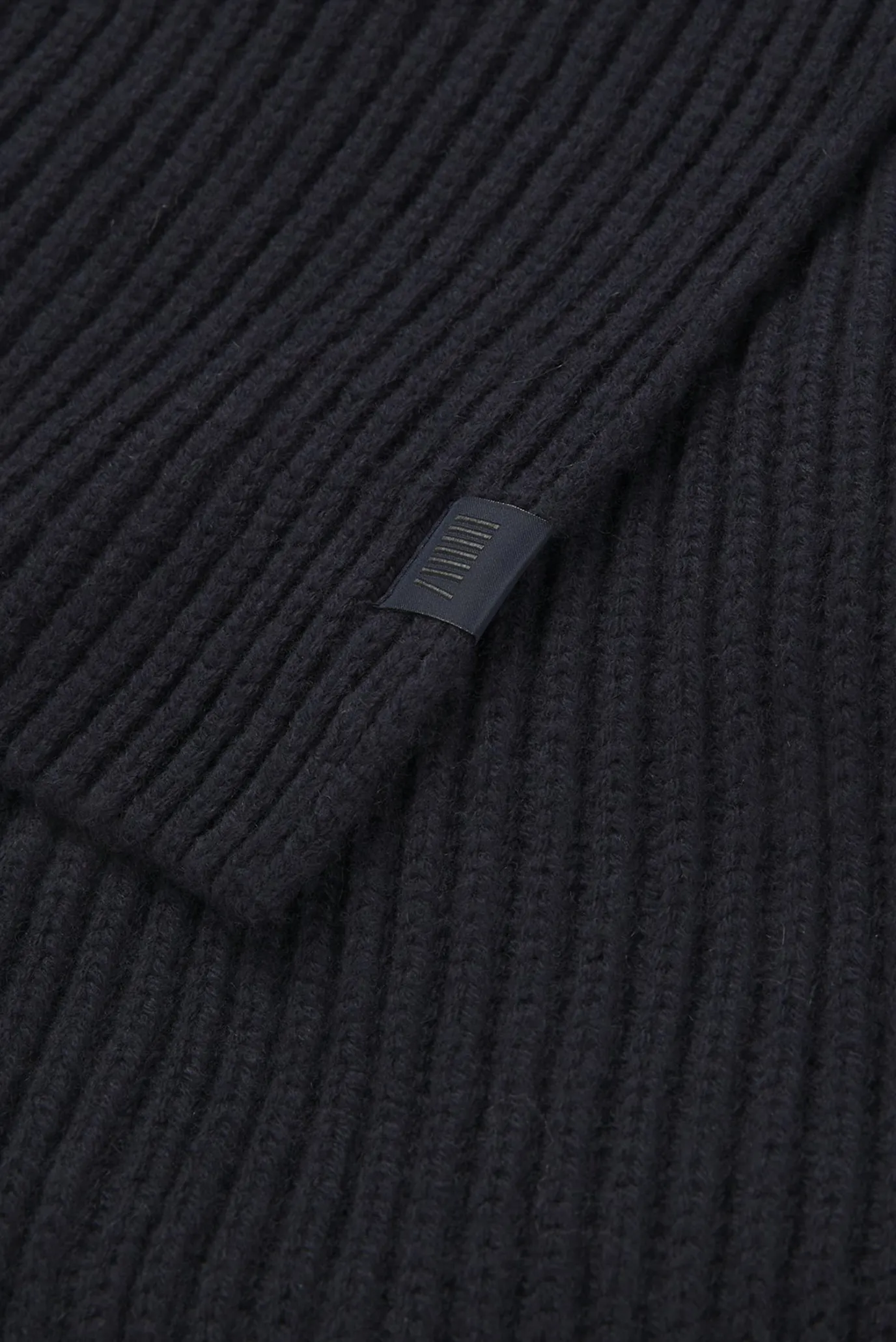 Мужской темно-синий шерстяной шарф 2