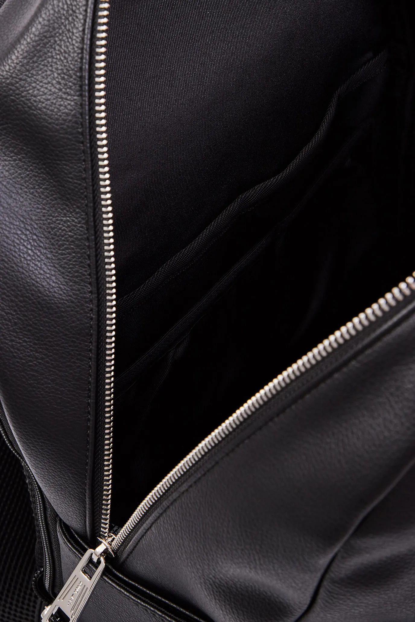 Мужской черный рюкзак 5